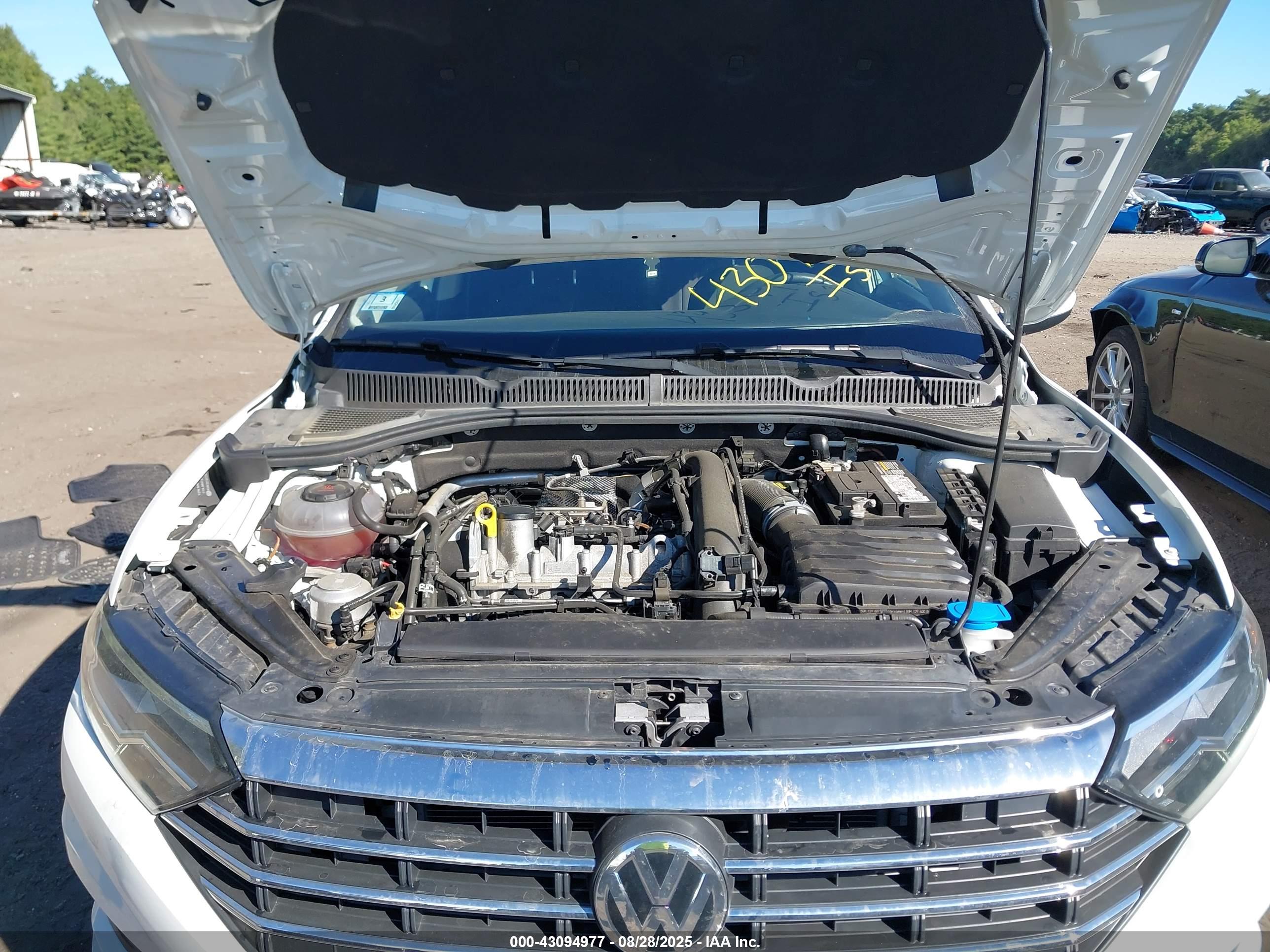 VOLKSWAGEN JETTA image 10