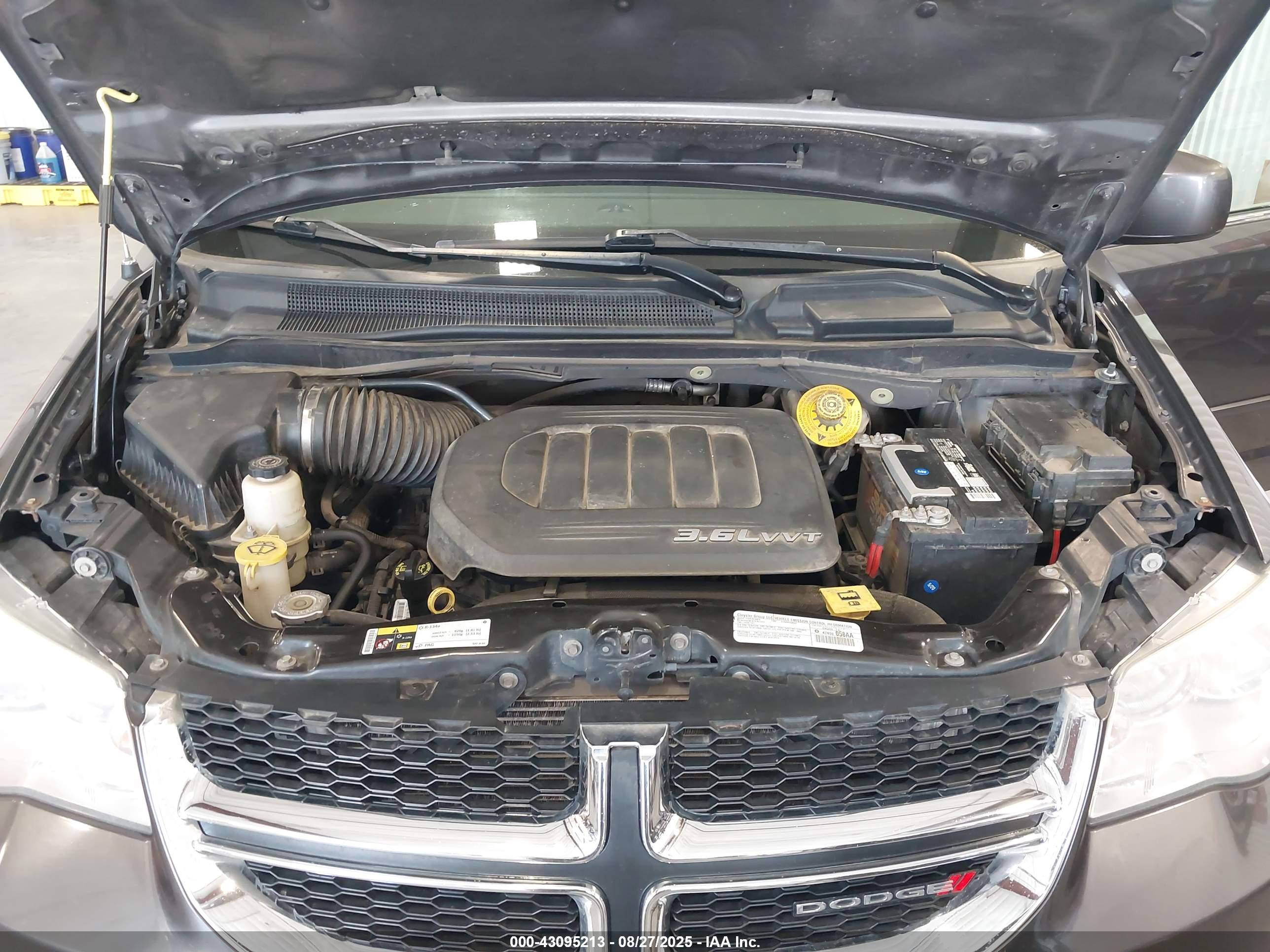 DODGE GRAND image 10