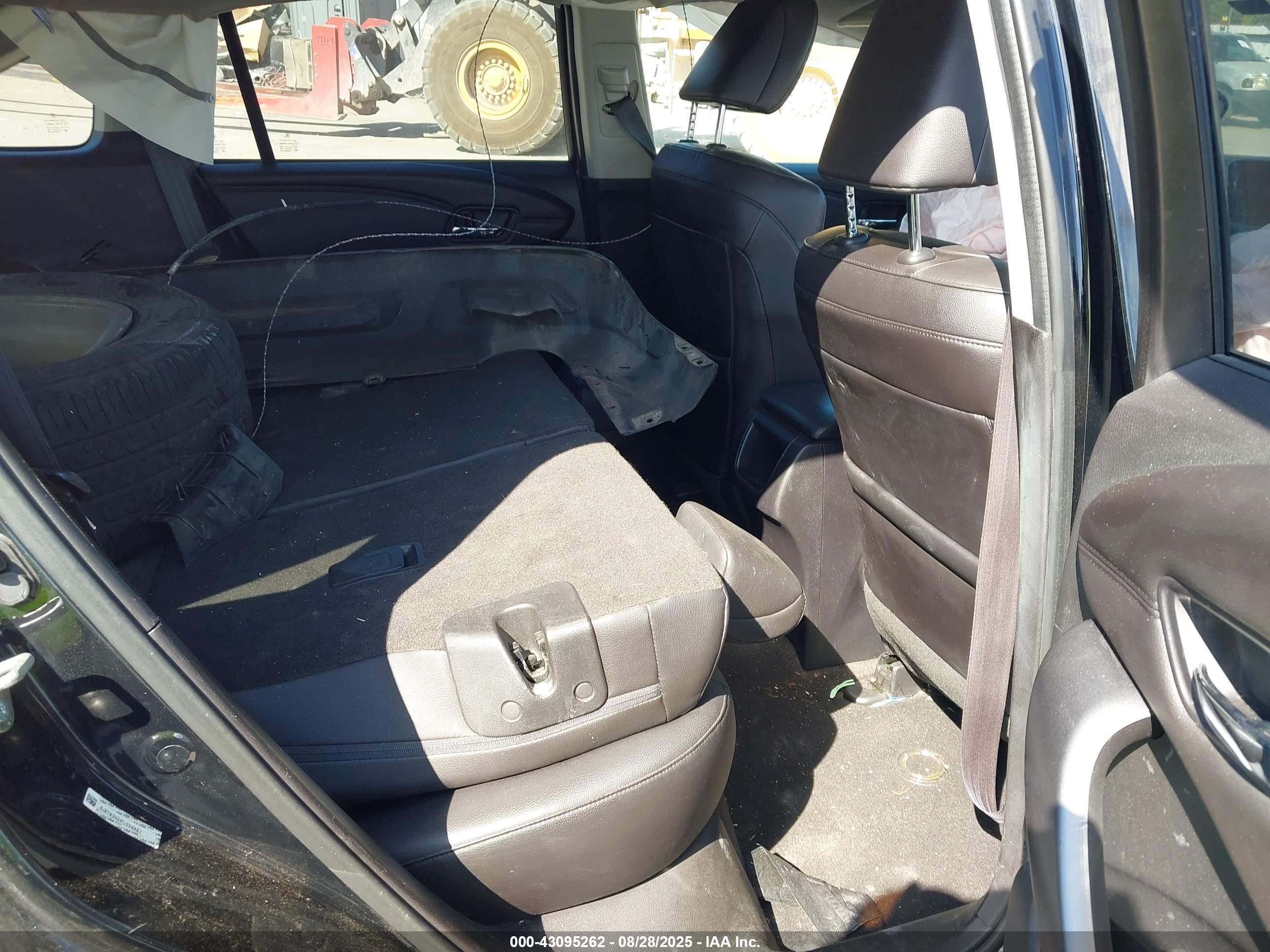 ACURA RDX image 8