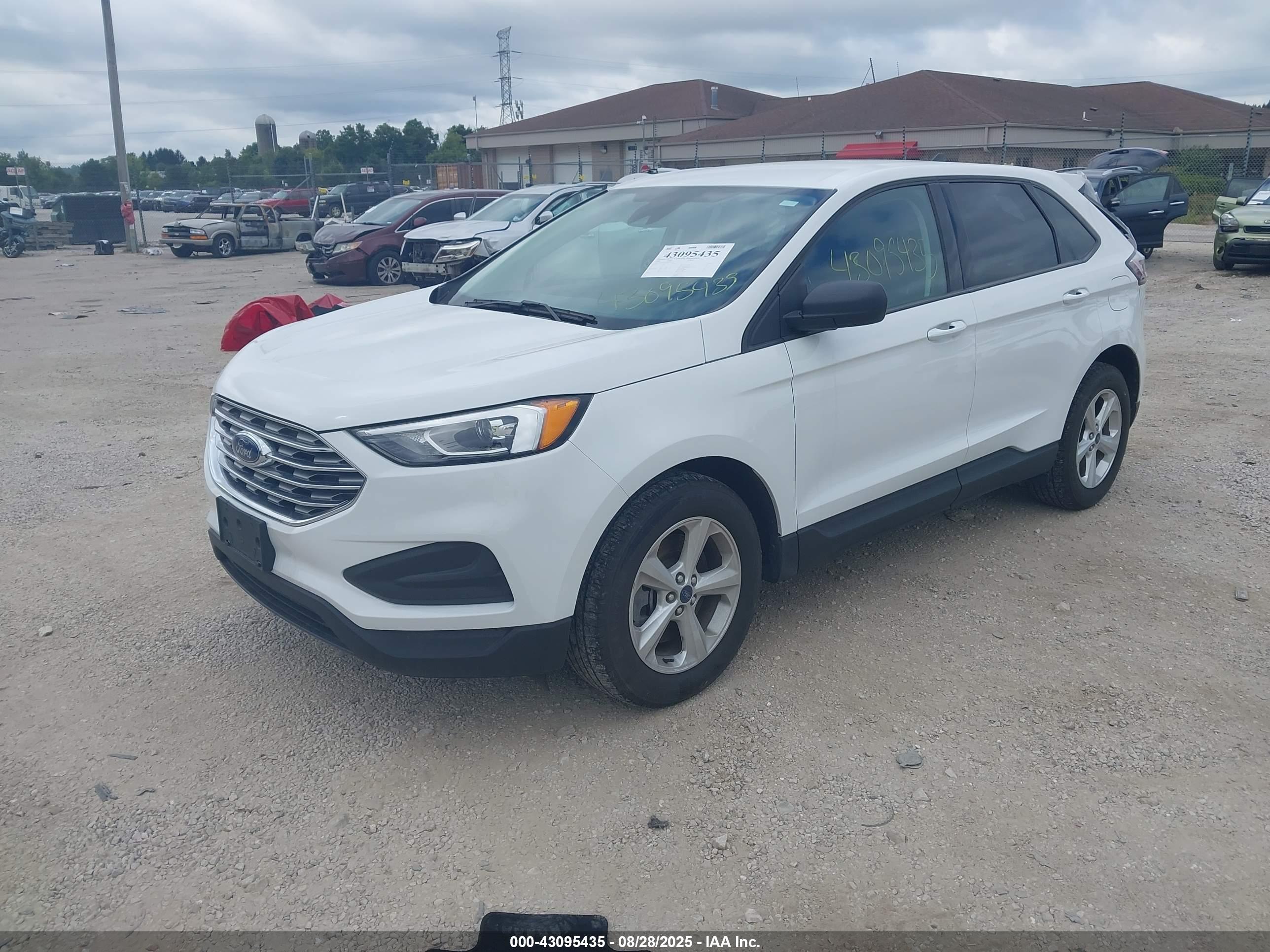 FORD EDGE image 2