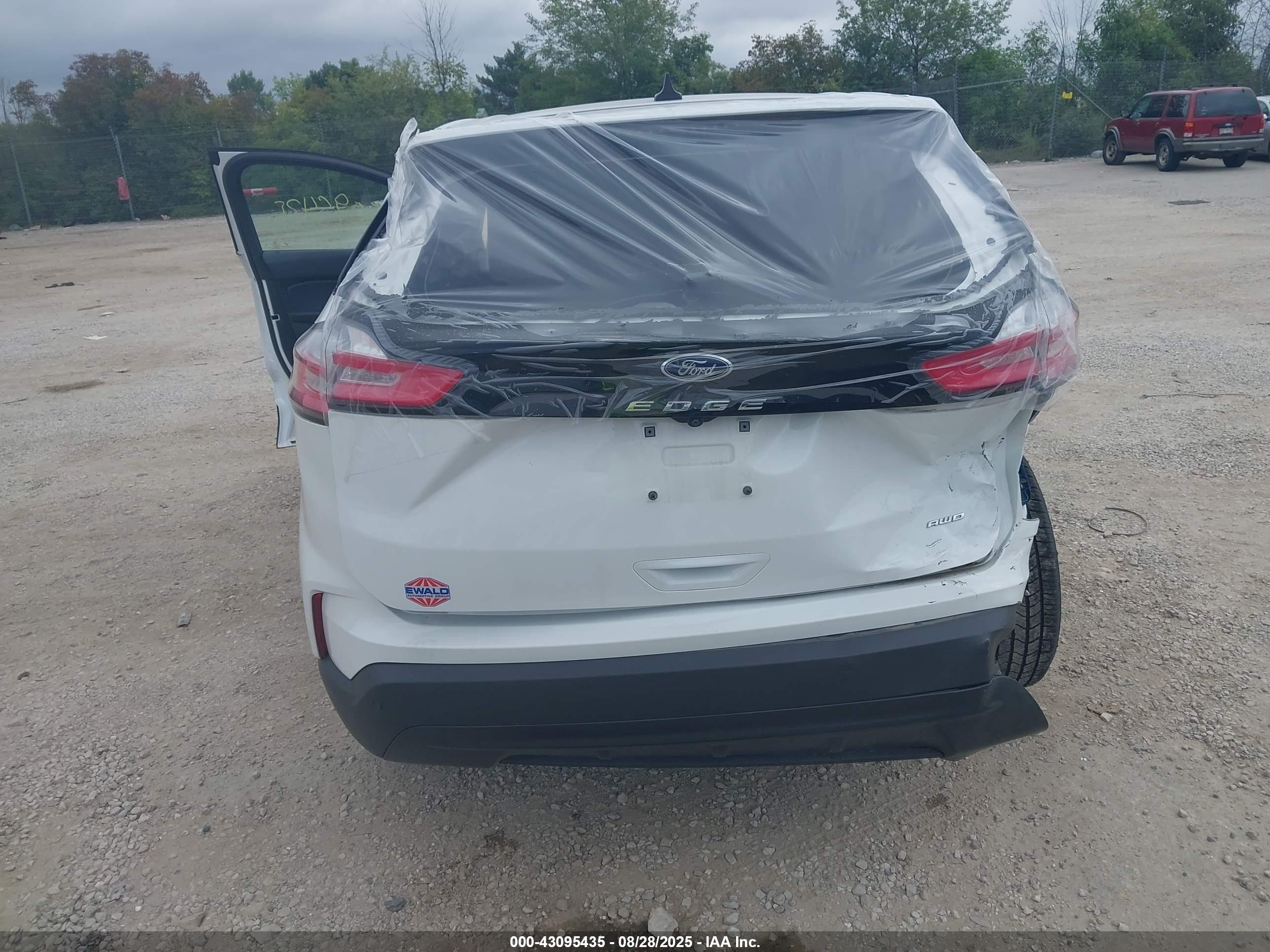 FORD EDGE image 6