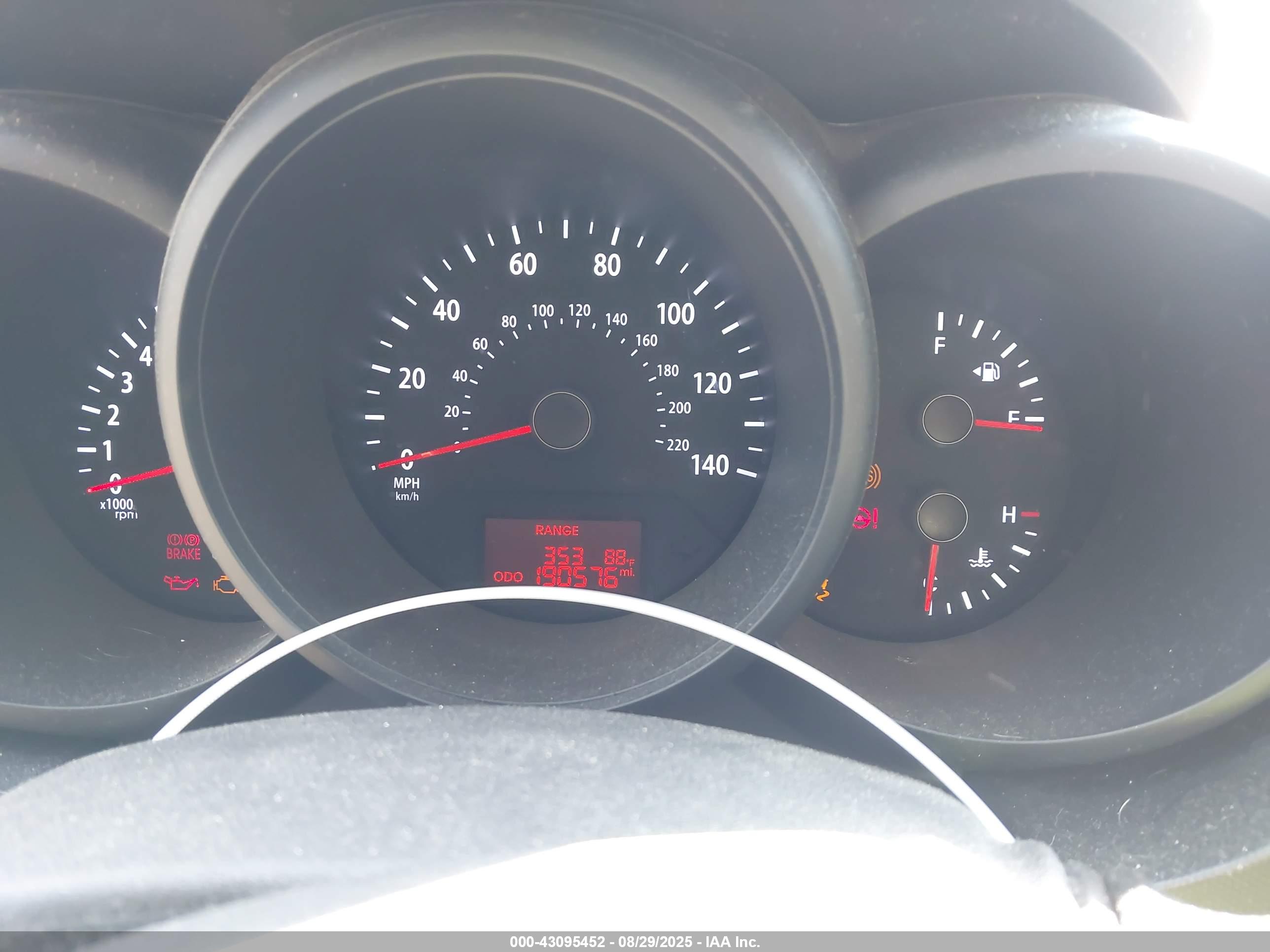KIA SOUL image 7