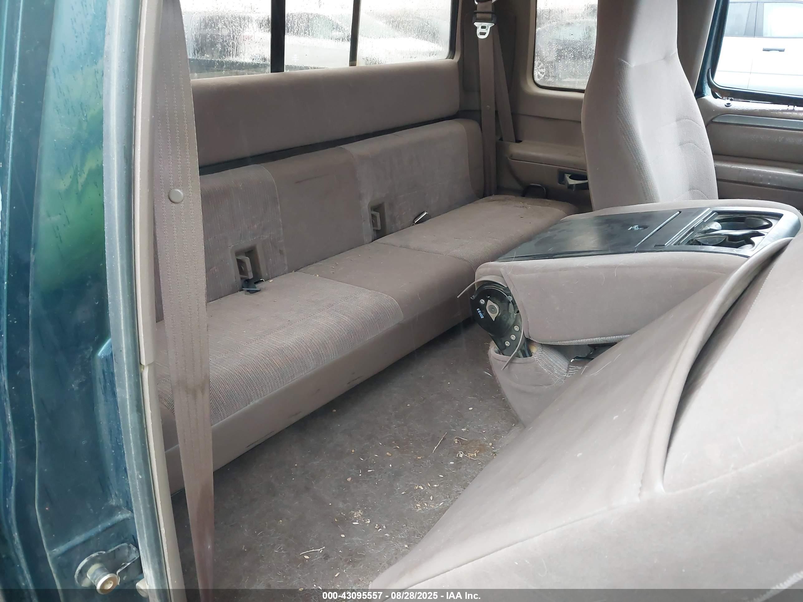 FORD F150 image 8