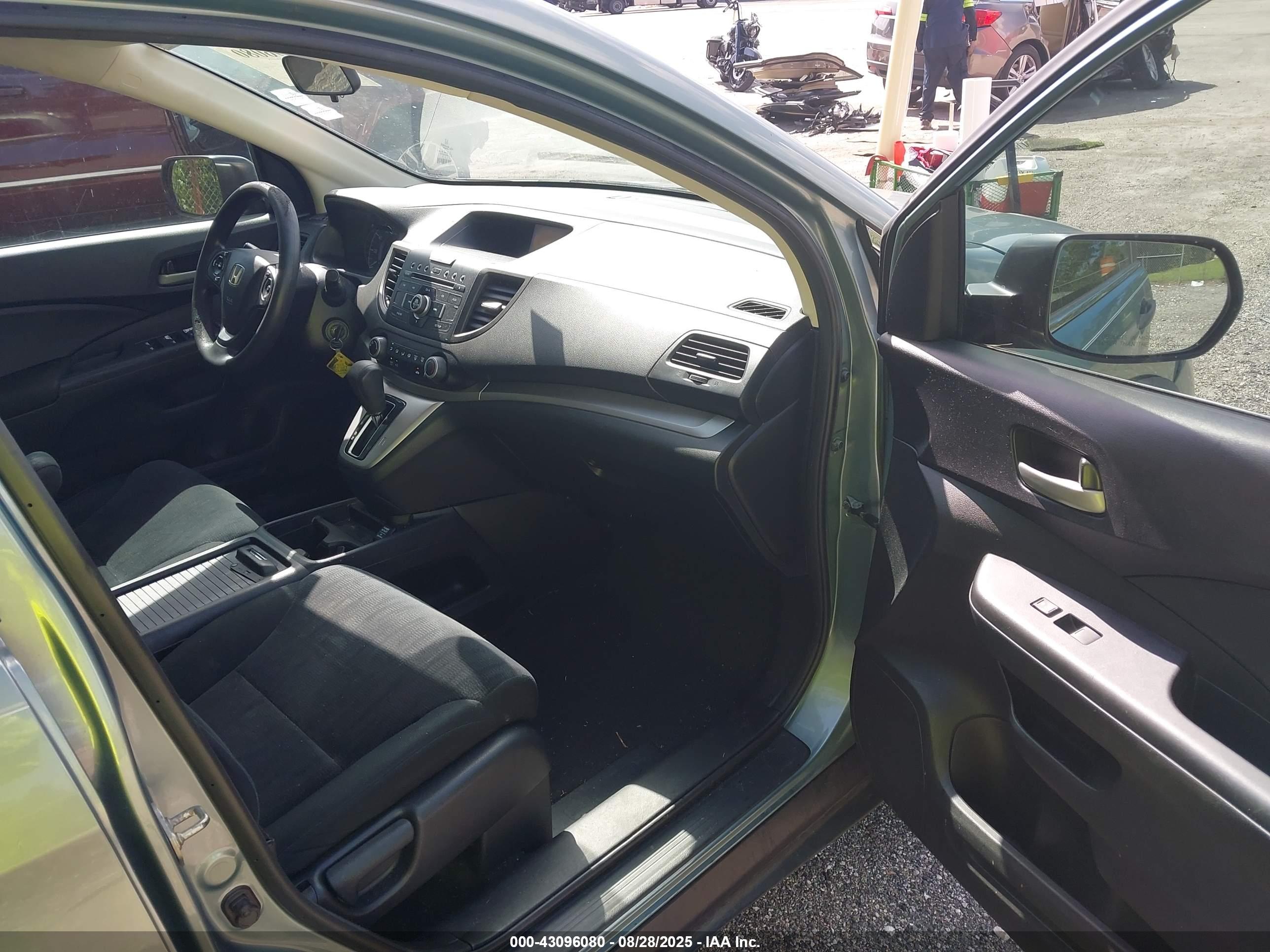 HONDA CR-V image 5
