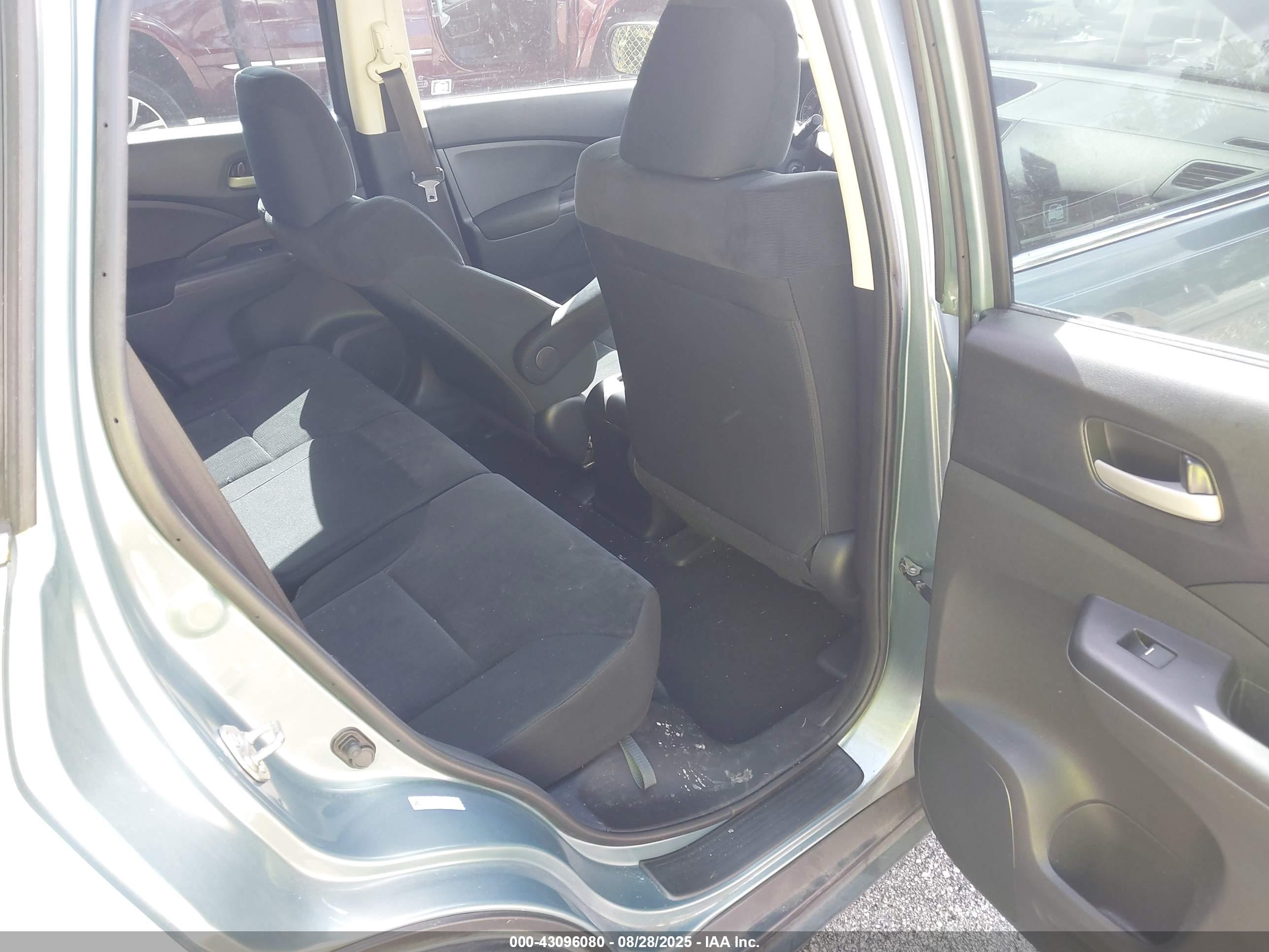 HONDA CR-V image 8