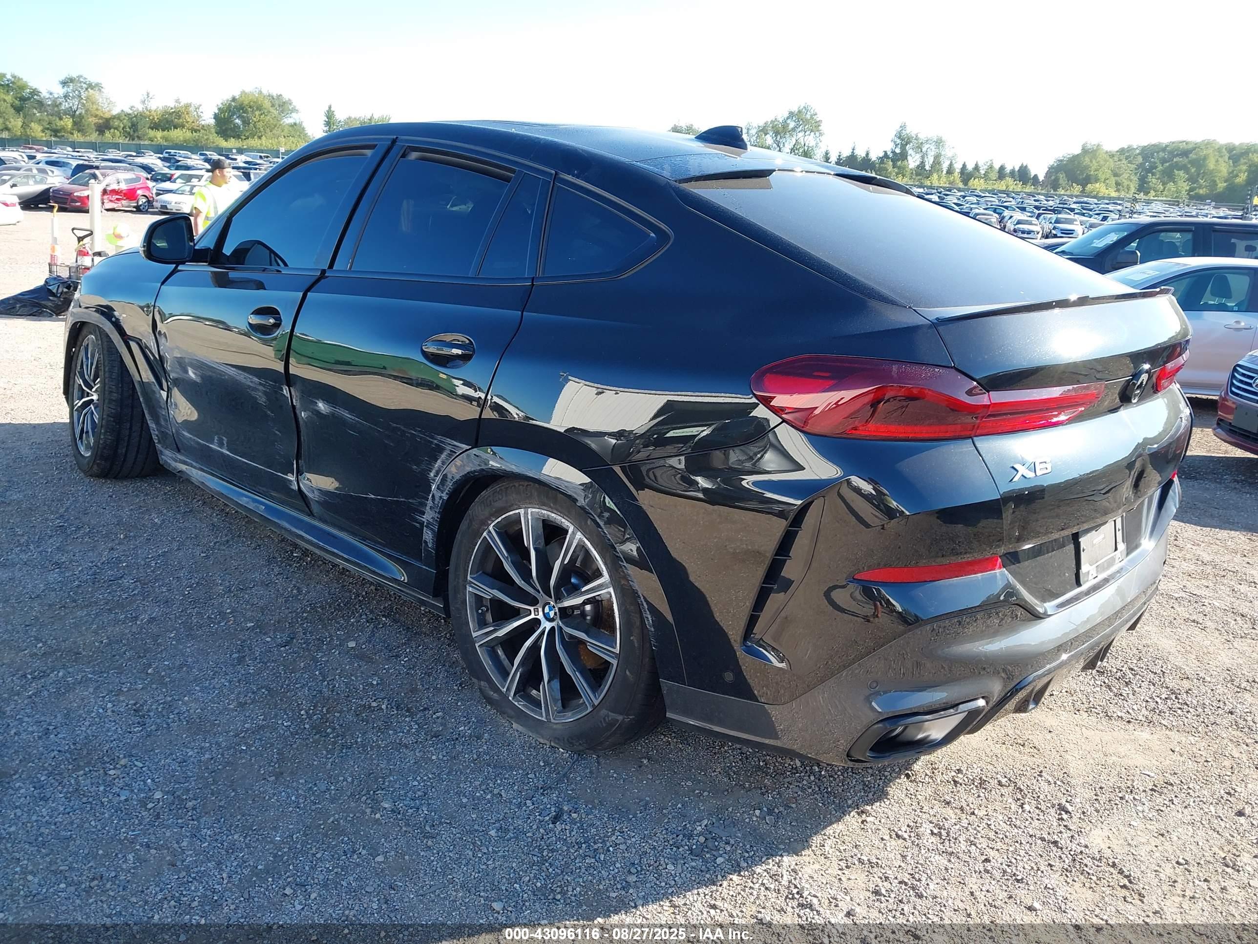 BMW X6 image 3