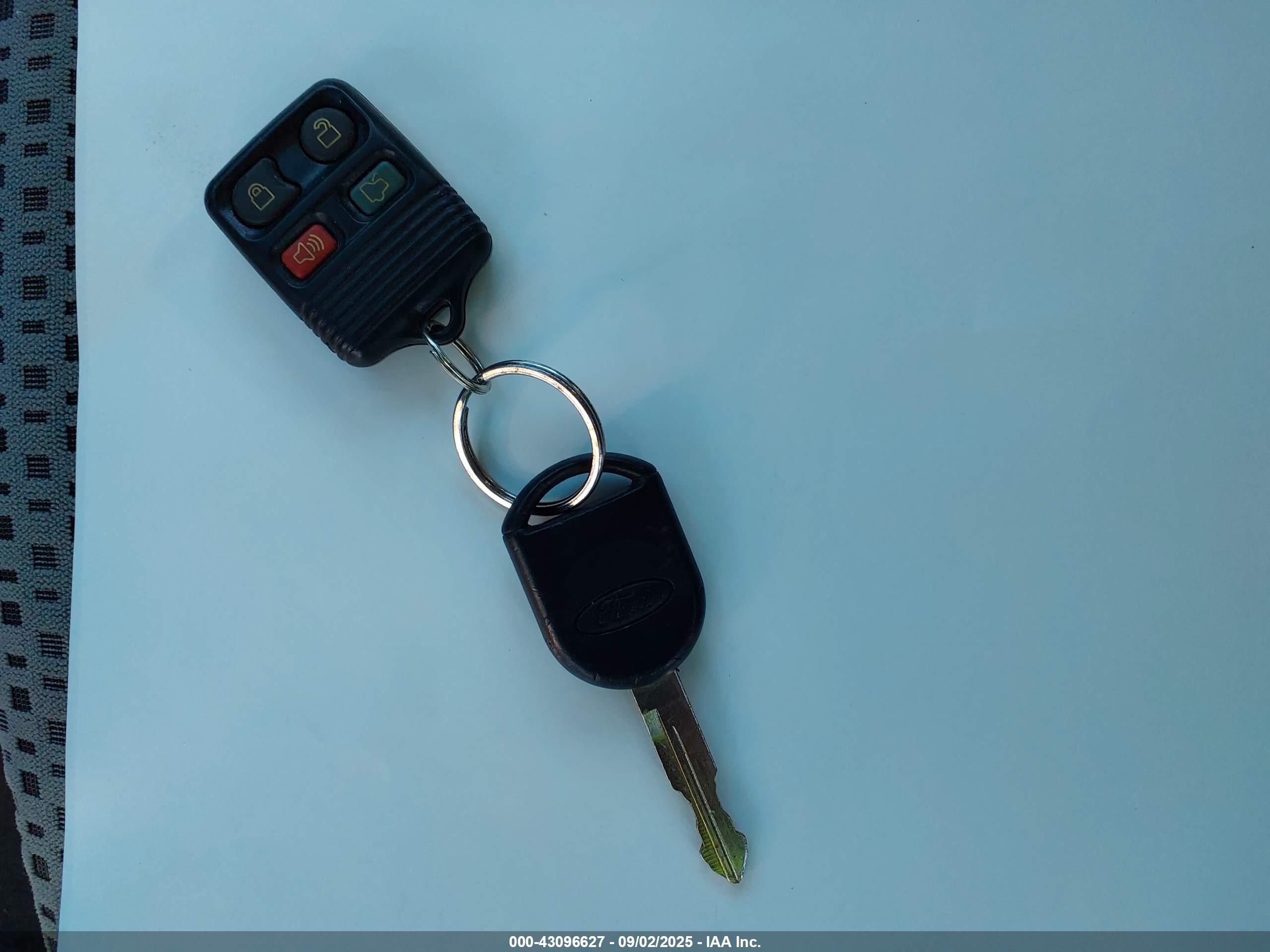 FORD FOCUS image 11