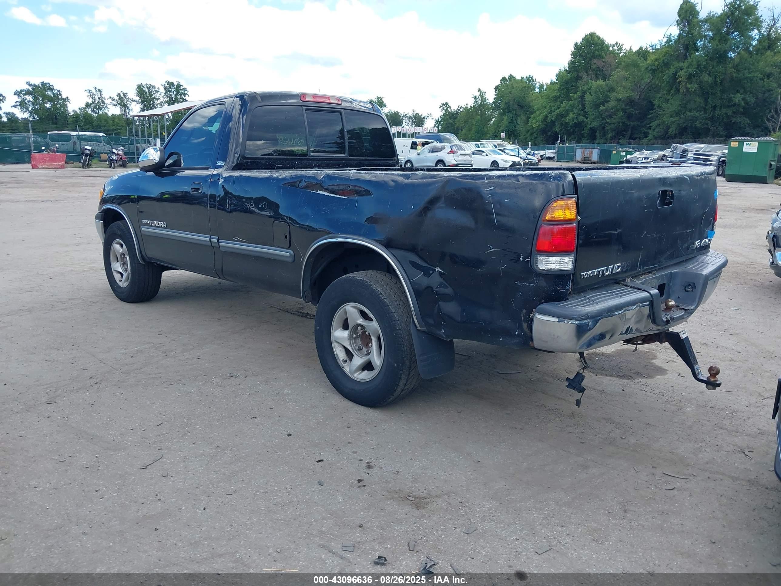 TOYOTA TUNDRA image 3