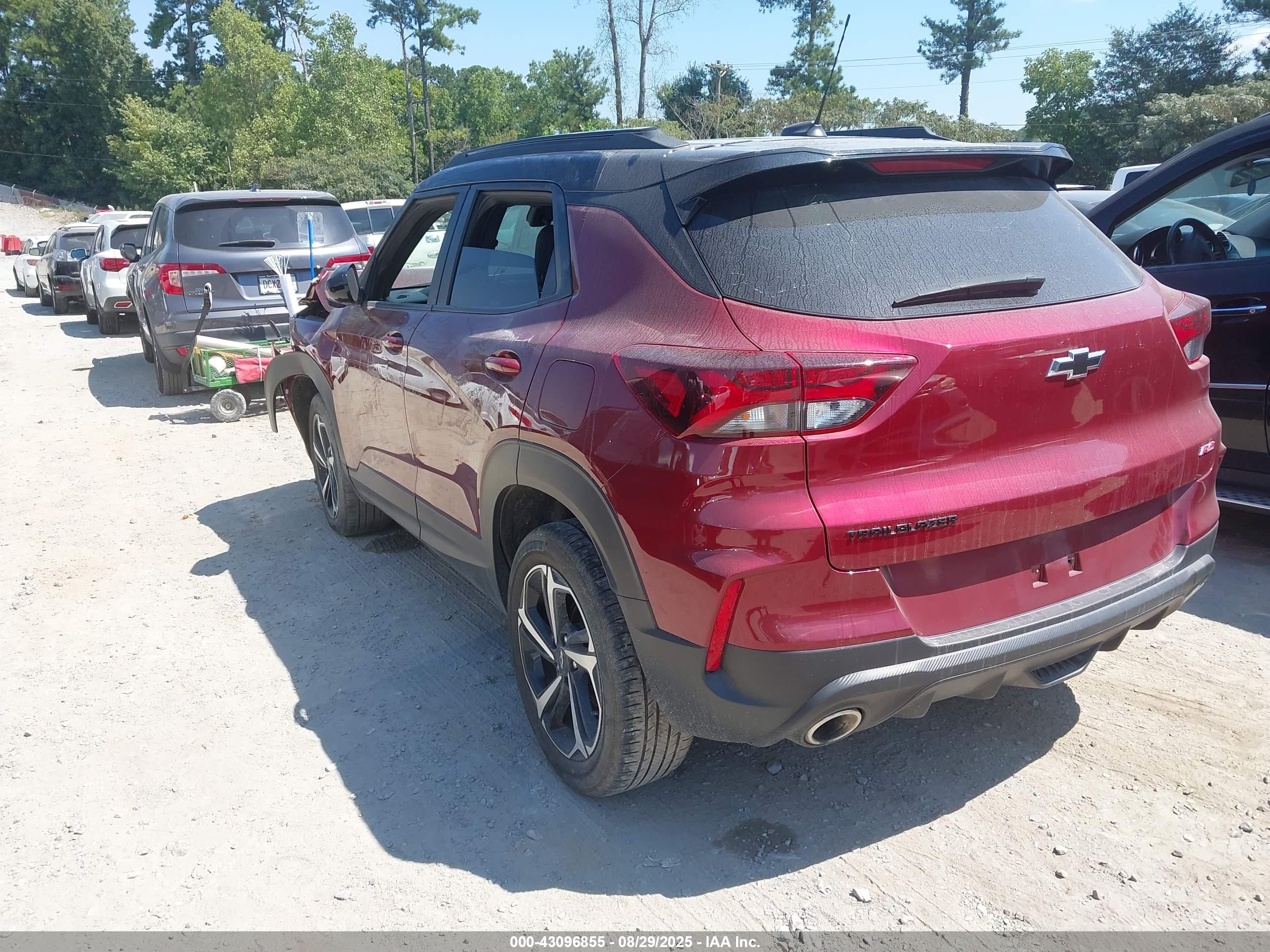 CHEVROLET TRAILBLAZER image 3