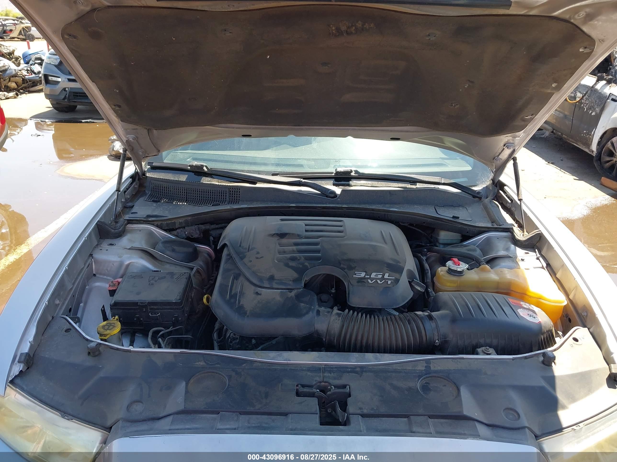 DODGE CHARGER image 10