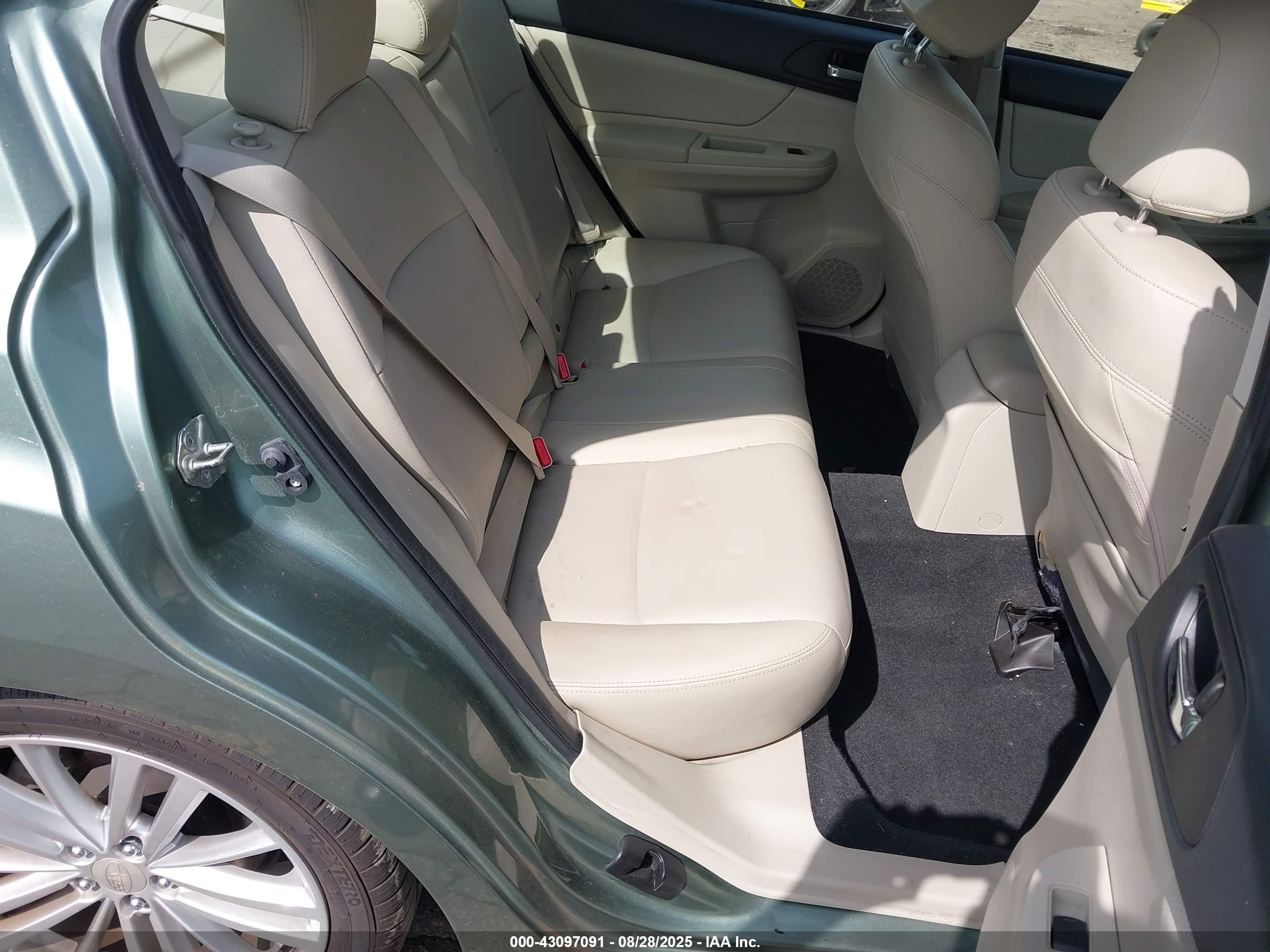 SUBARU IMPREZA image 8