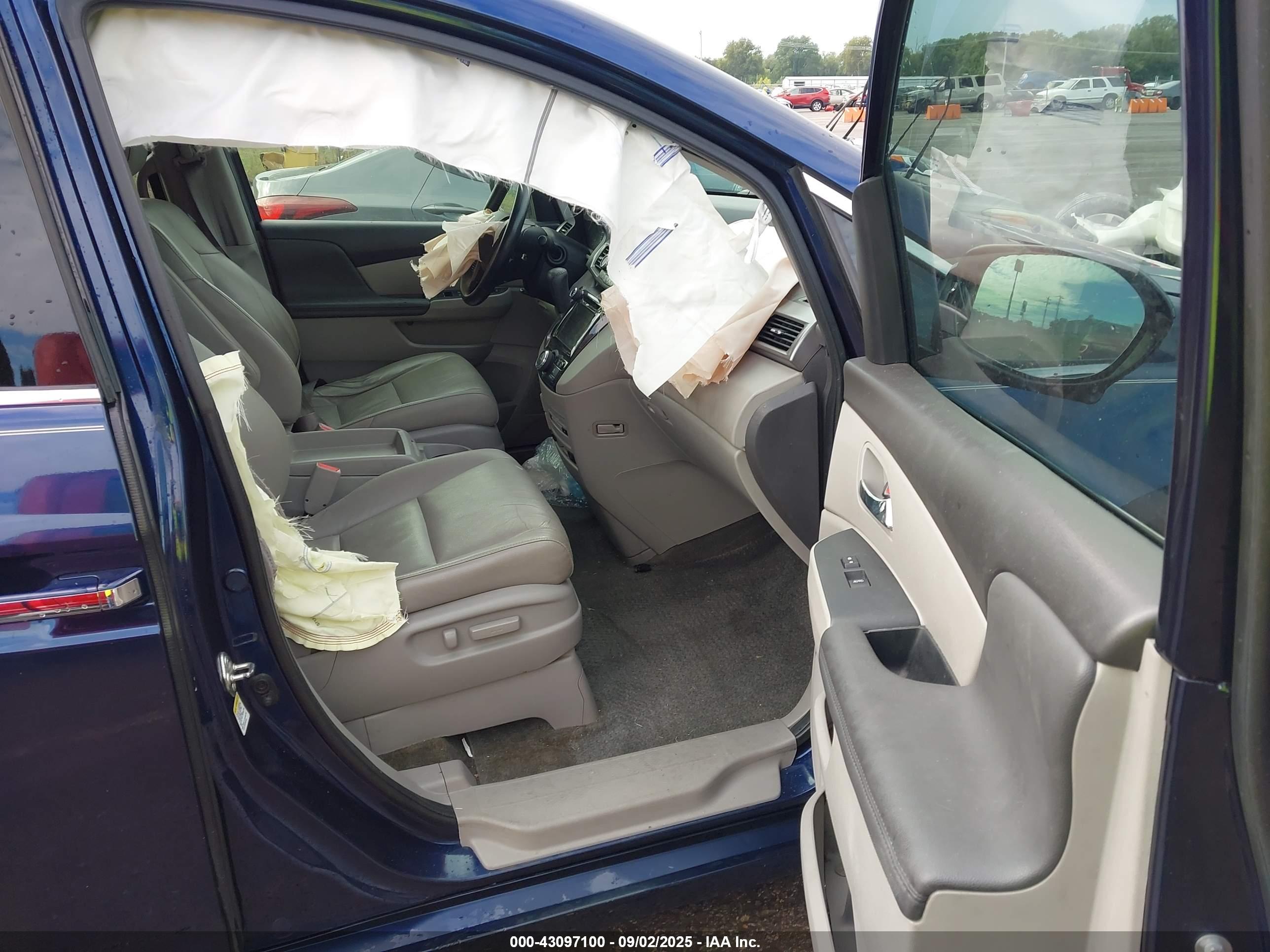 HONDA ODYSSEY image 5
