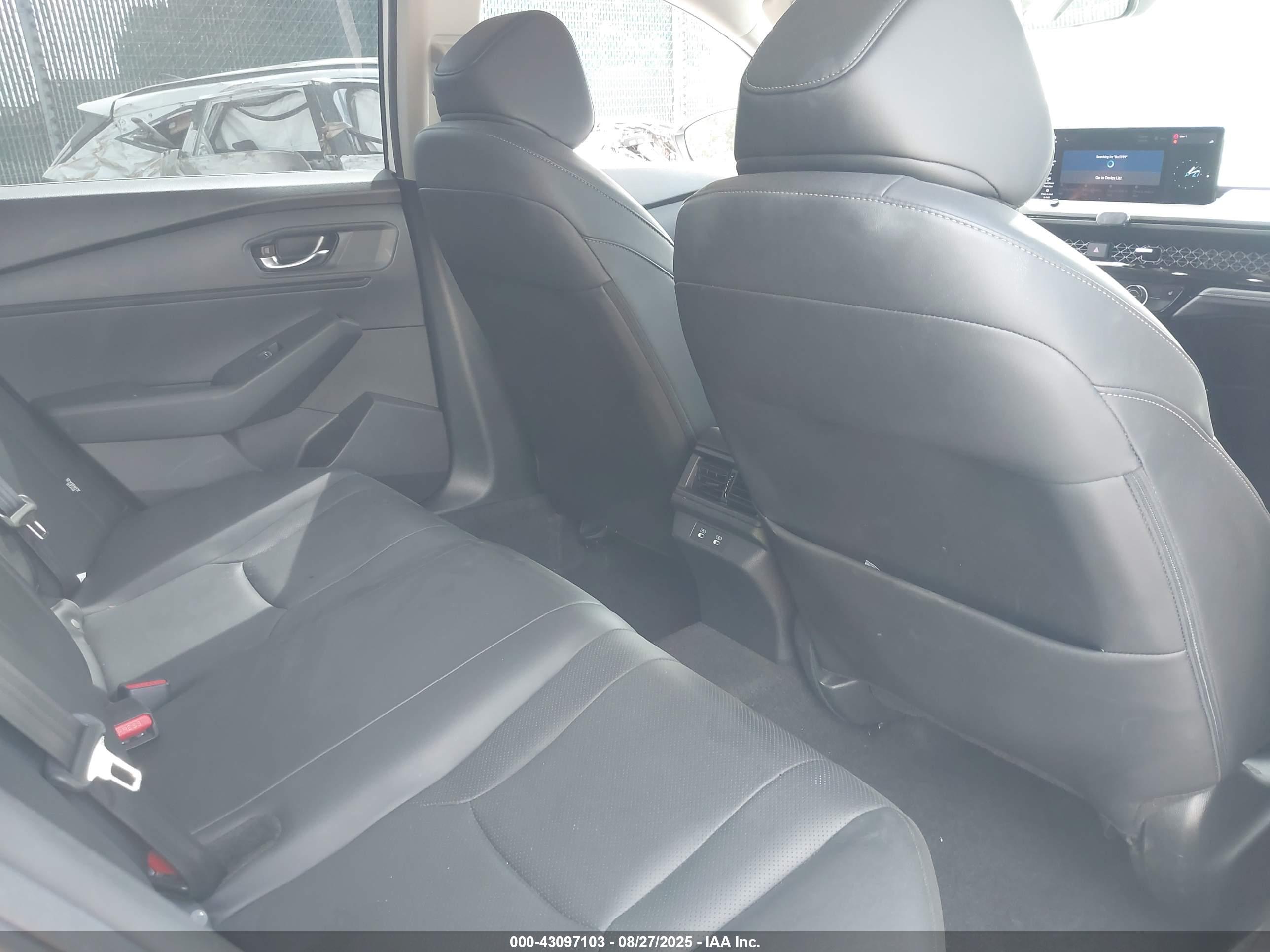 HONDA ACCORD image 8