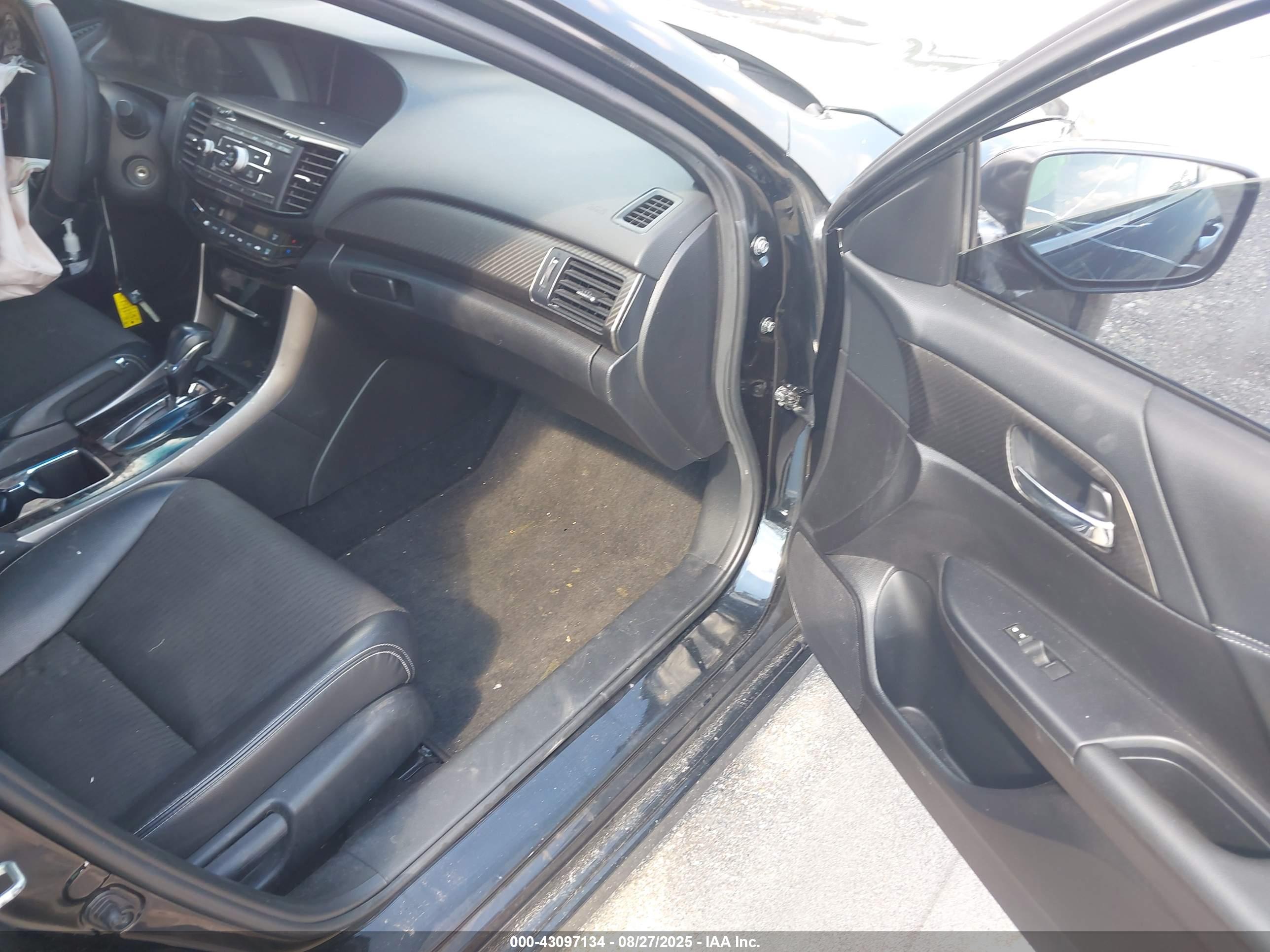 HONDA ACCORD image 5