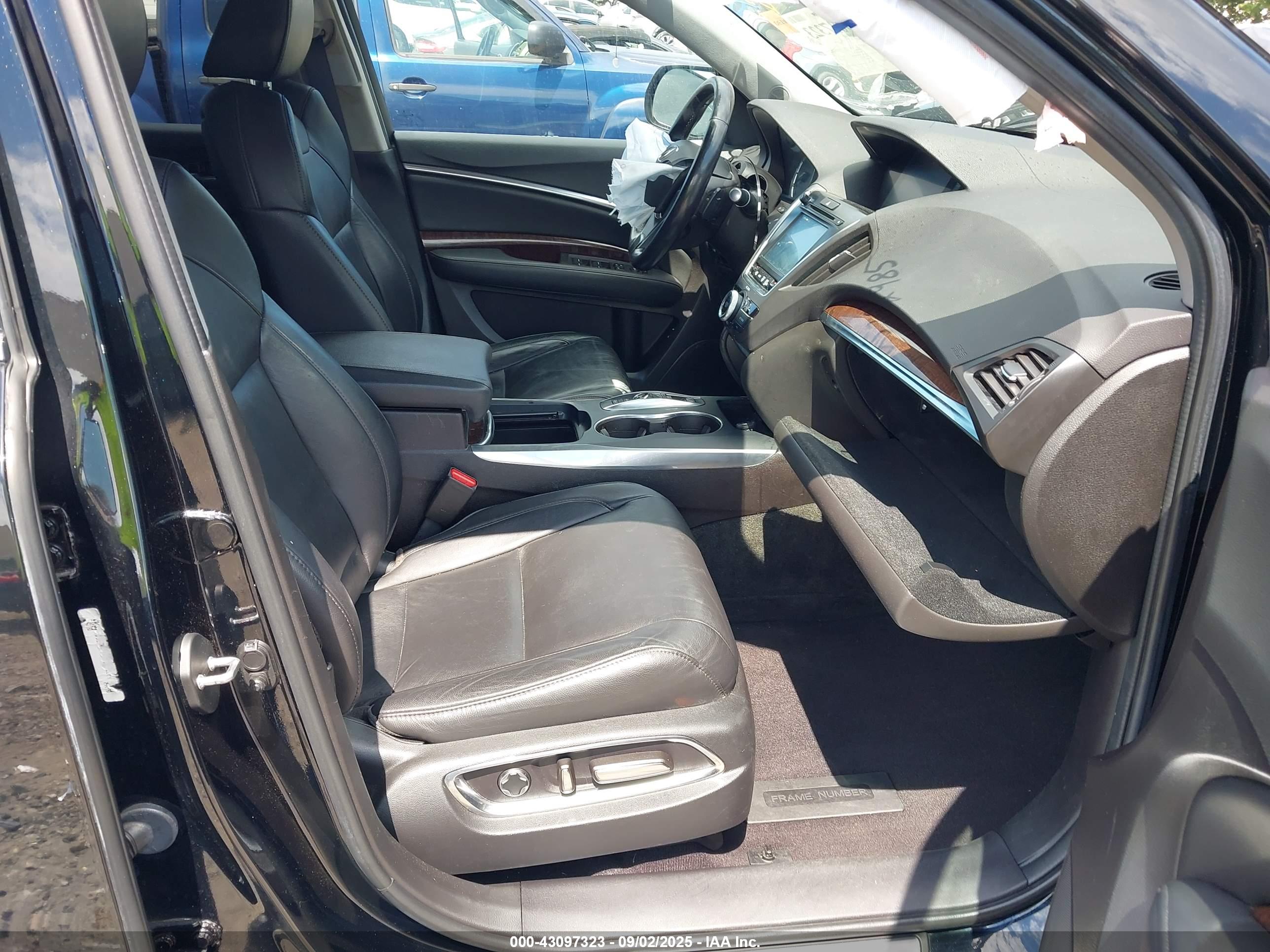 ACURA MDX image 5