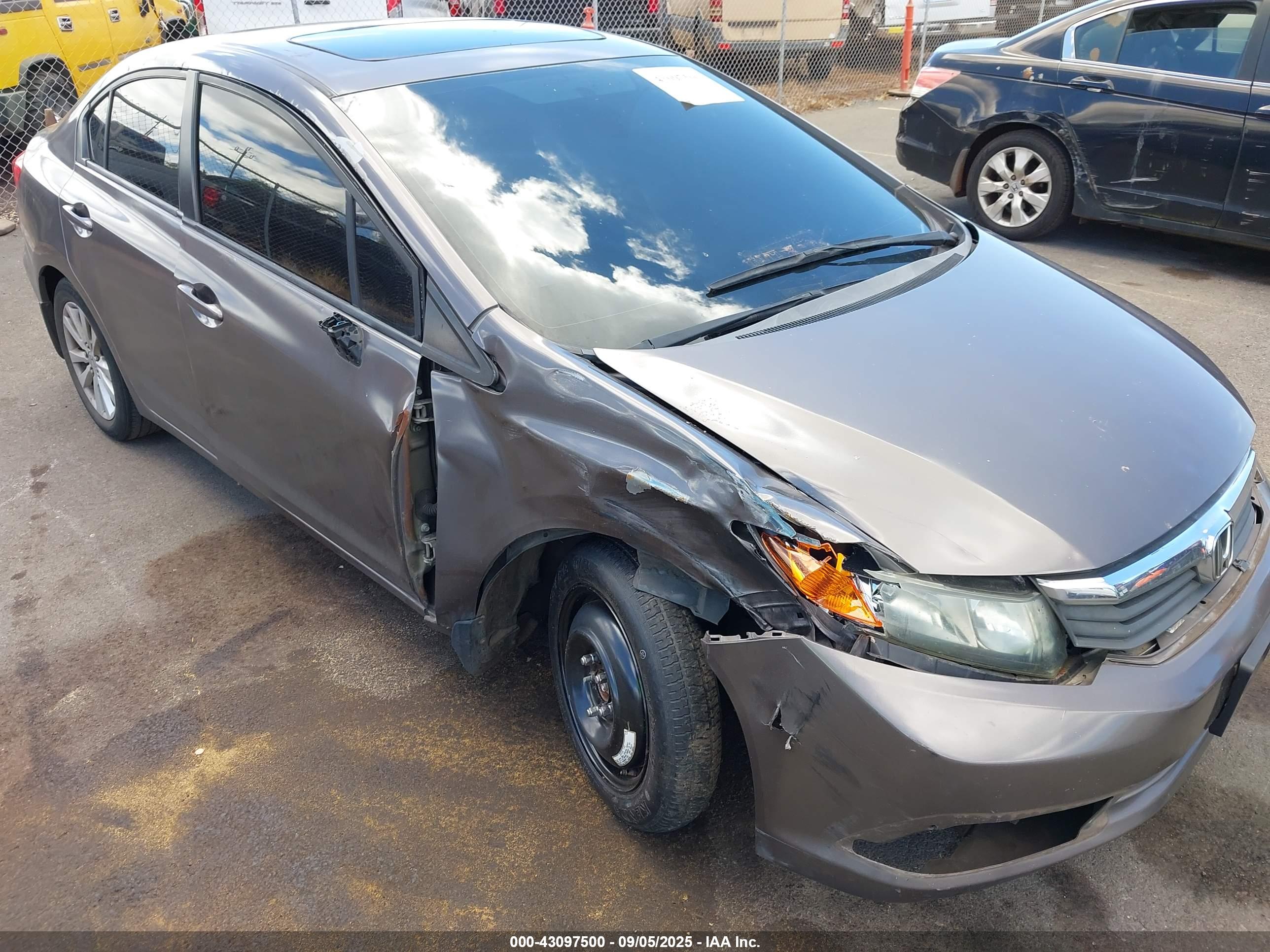 HONDA CIVIC image 6