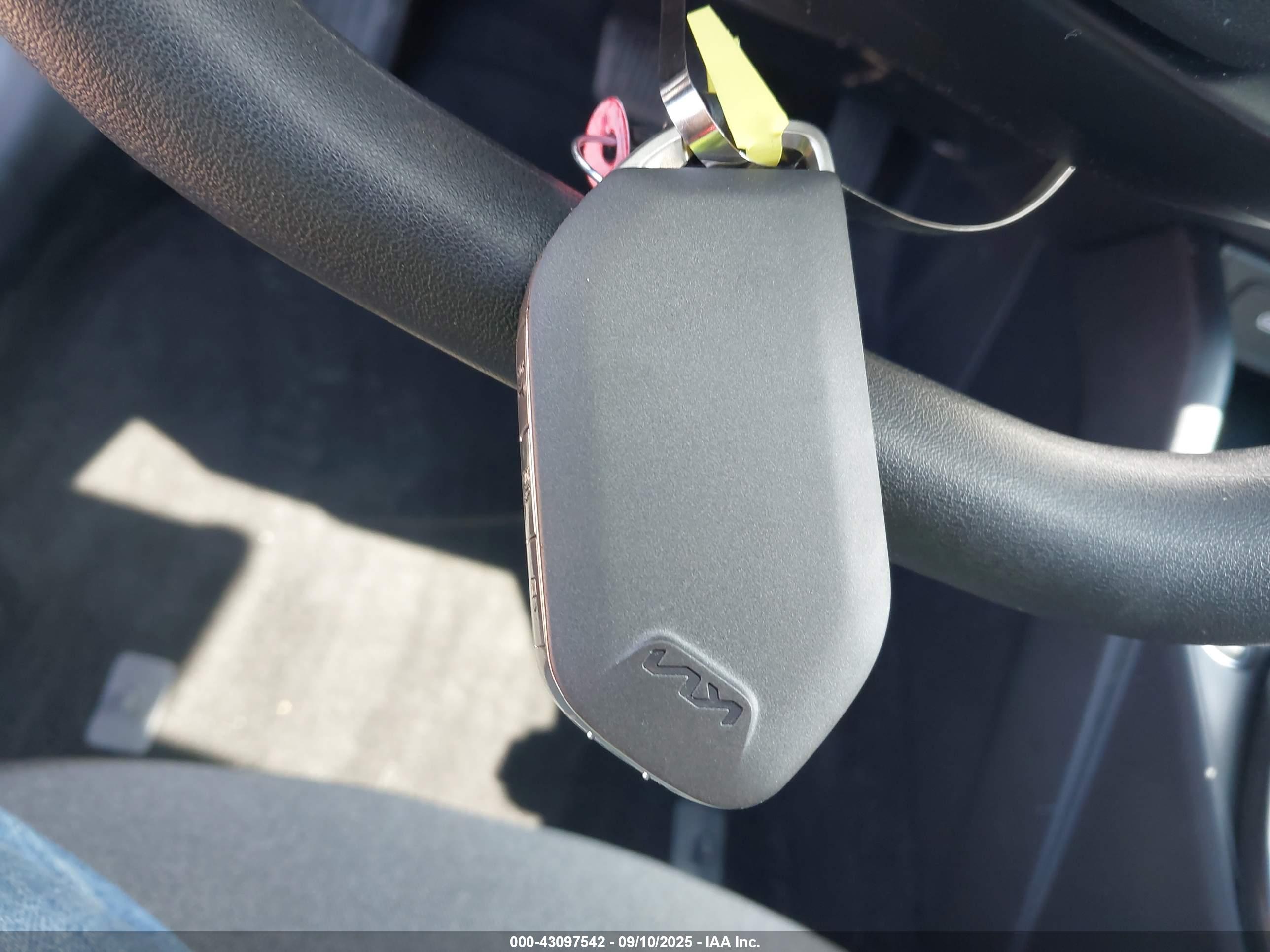 KIA K4 image 11