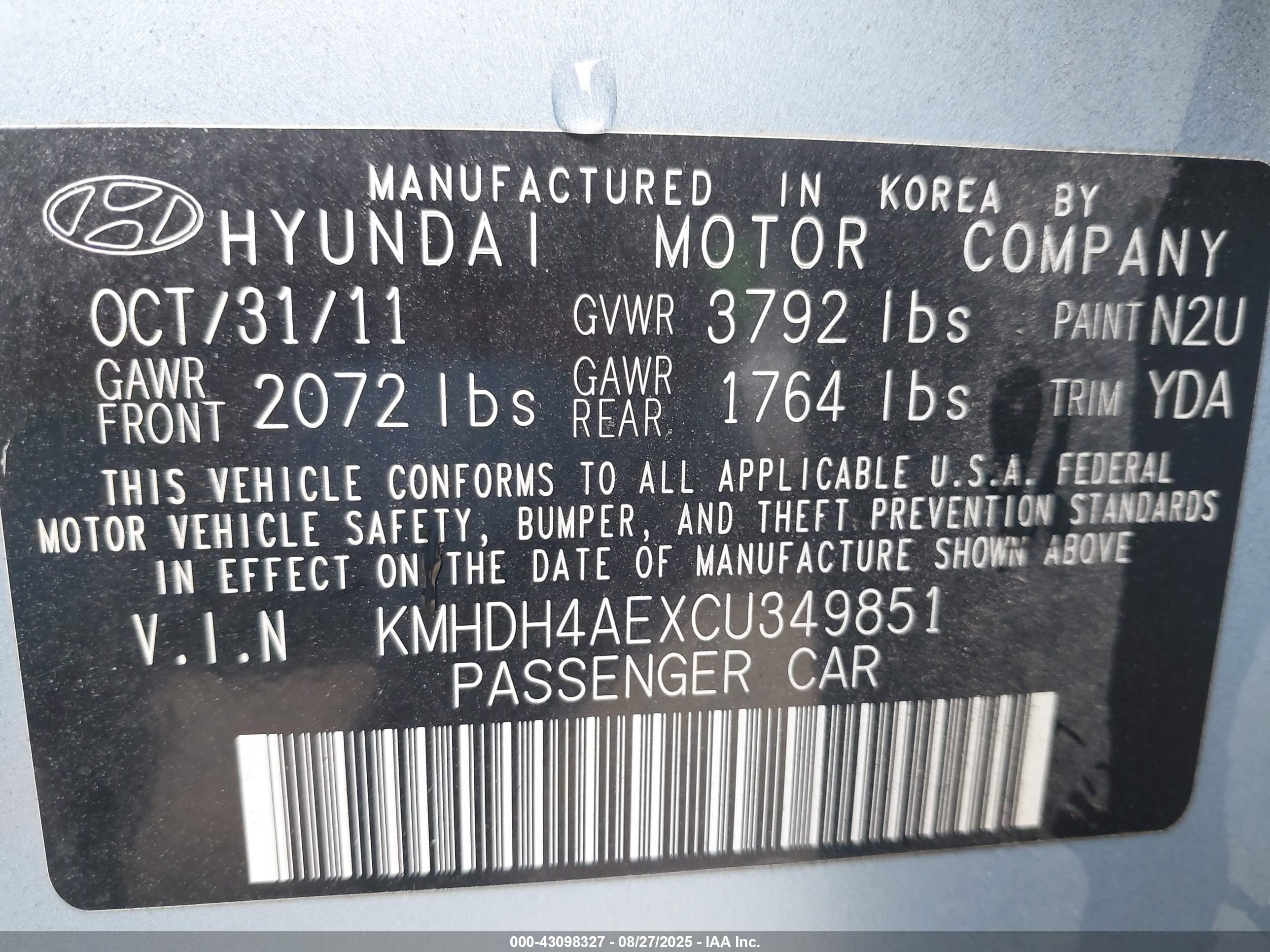 HYUNDAI ELANTRA image 9