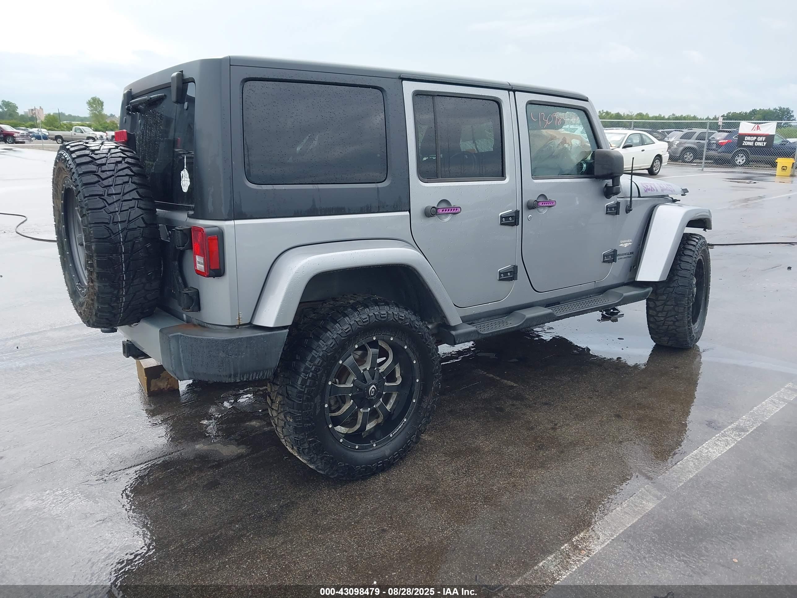 JEEP WRANGLER image 4