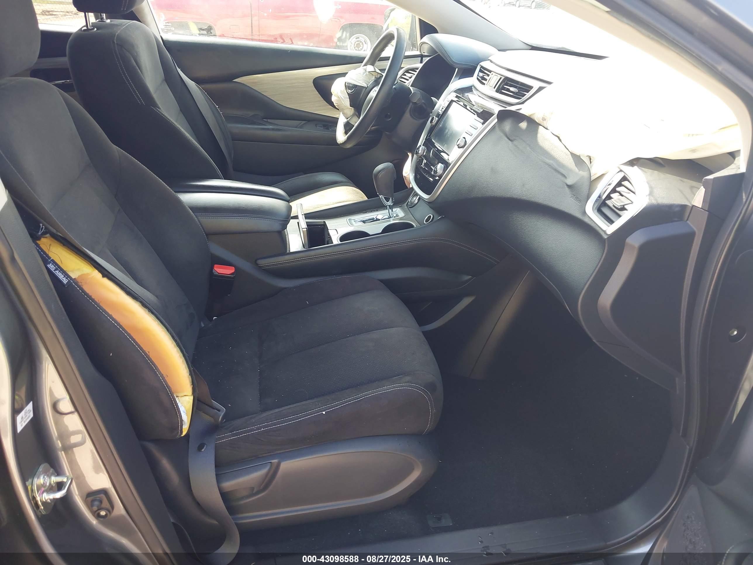 NISSAN MURANO image 5