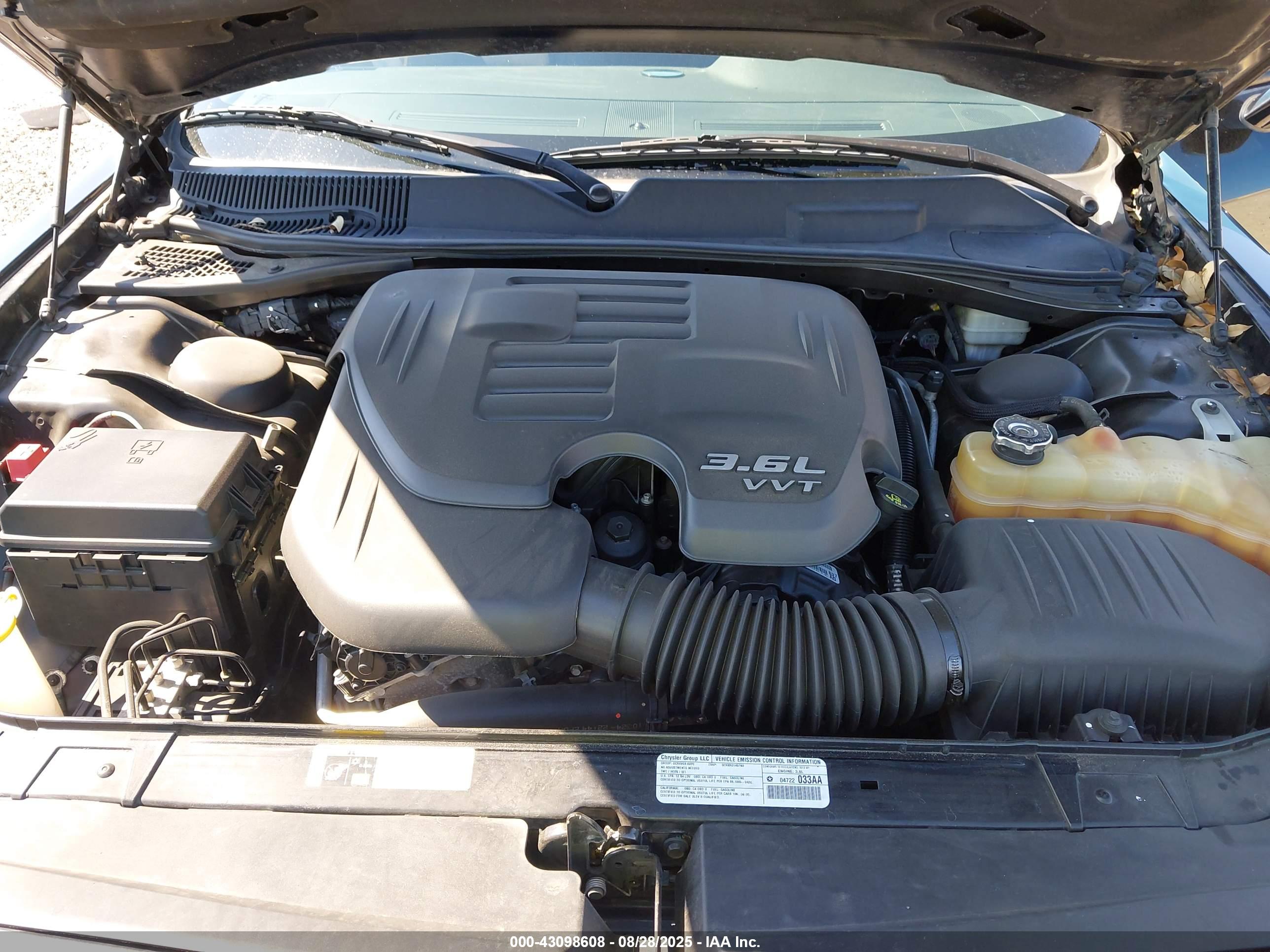 DODGE CHALLENGER image 10