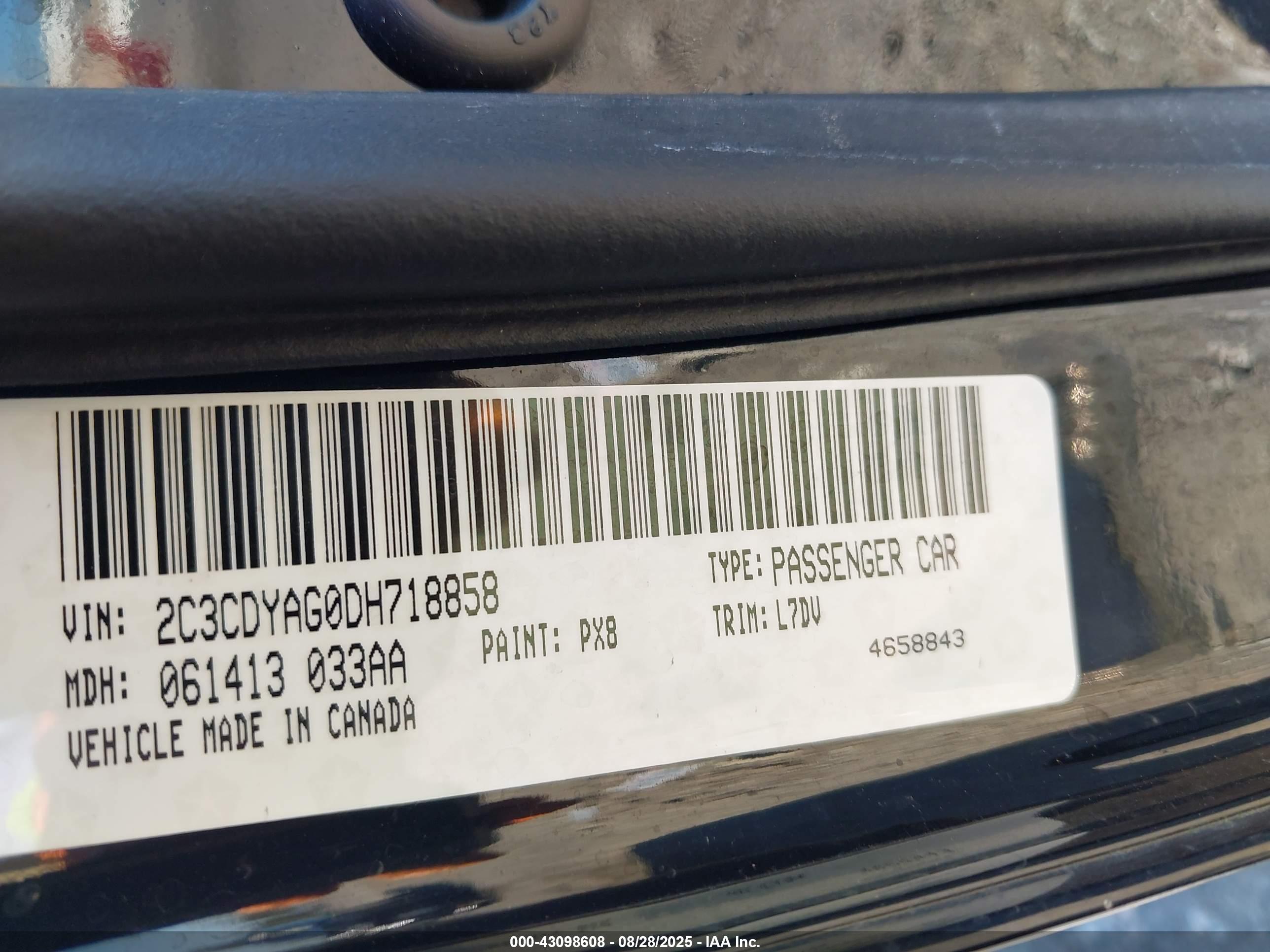 DODGE CHALLENGER image 9