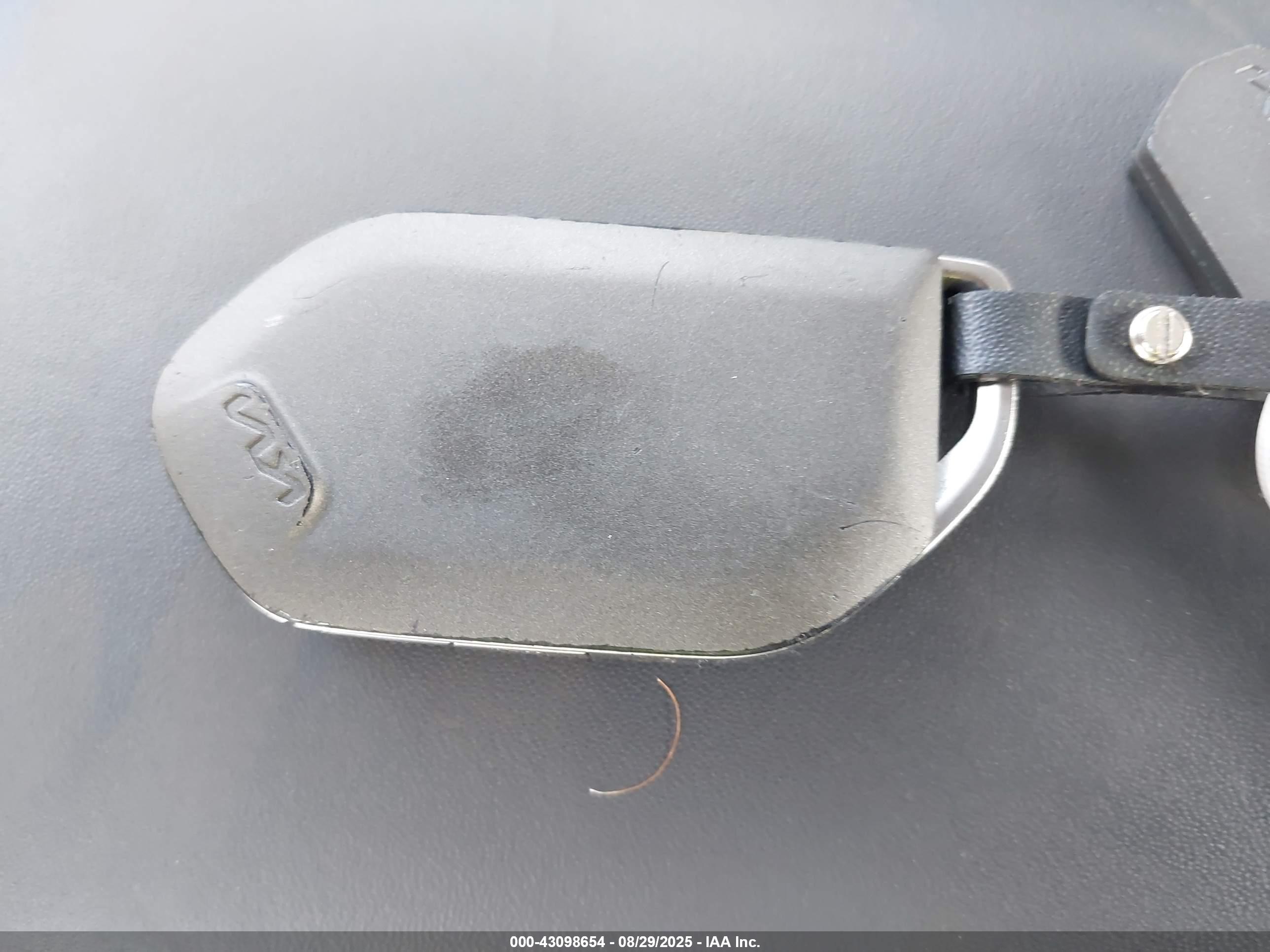 KIA K5 image 11