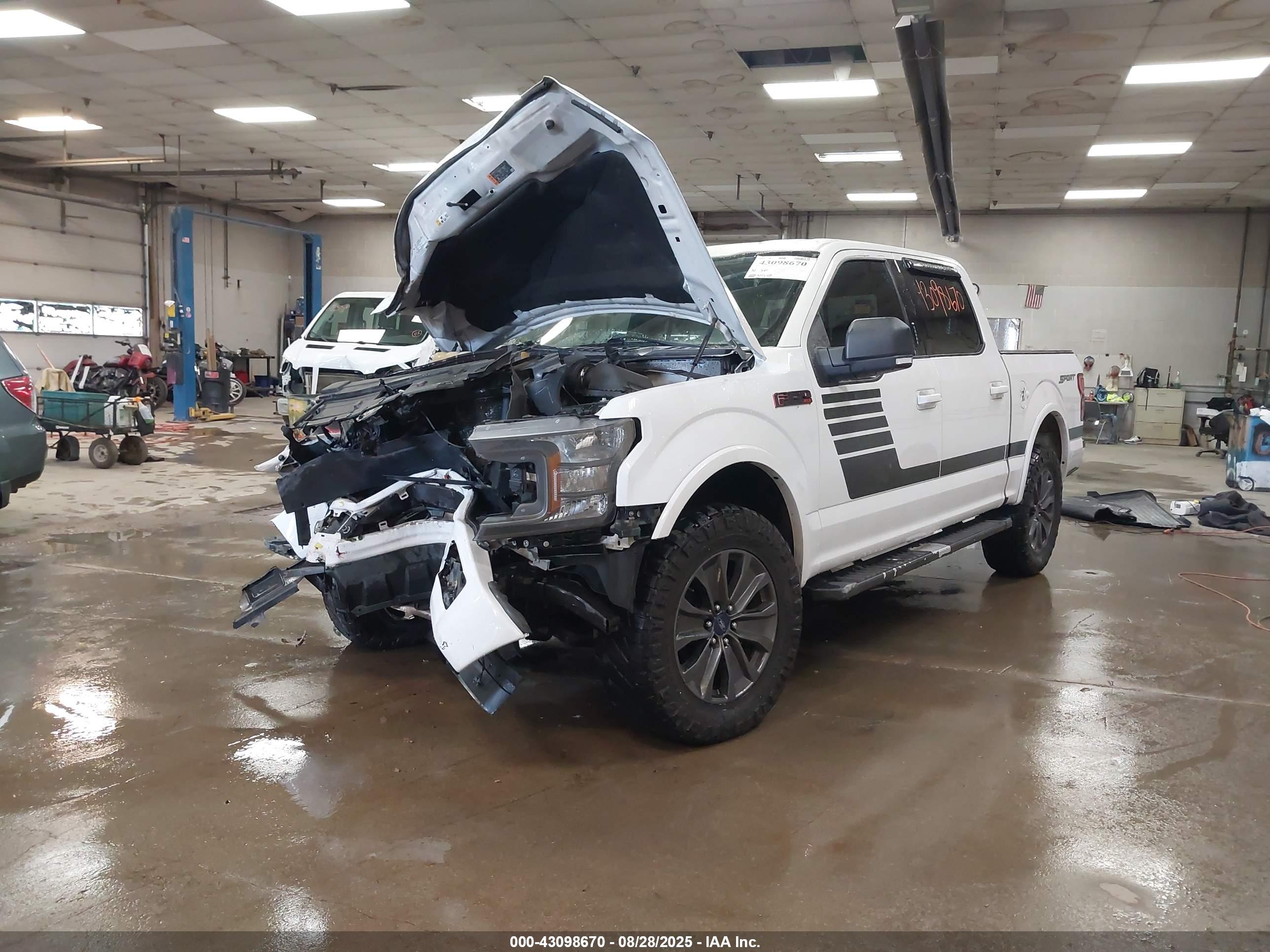 FORD F-150 image 2