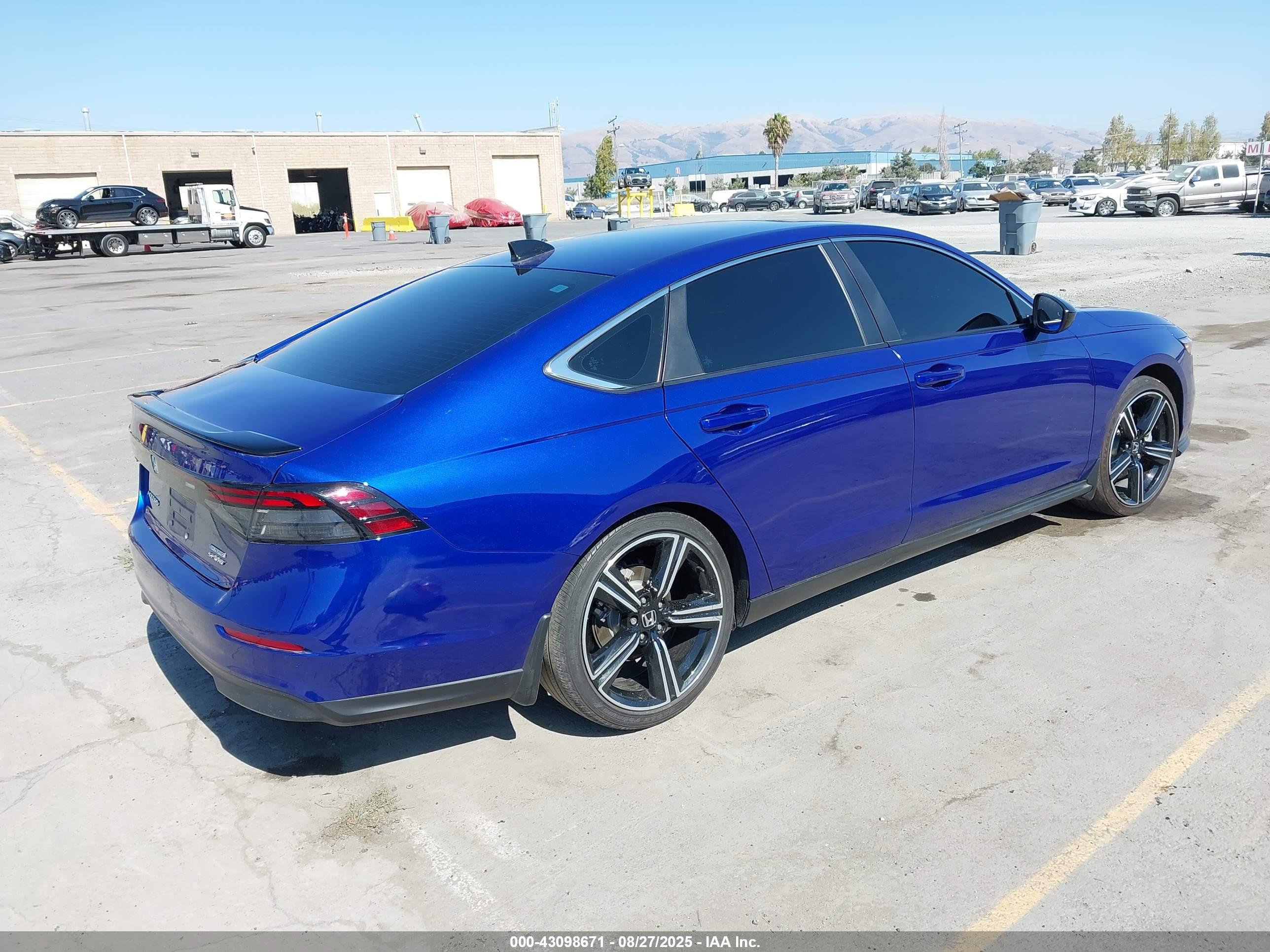 HONDA ACCORD image 4