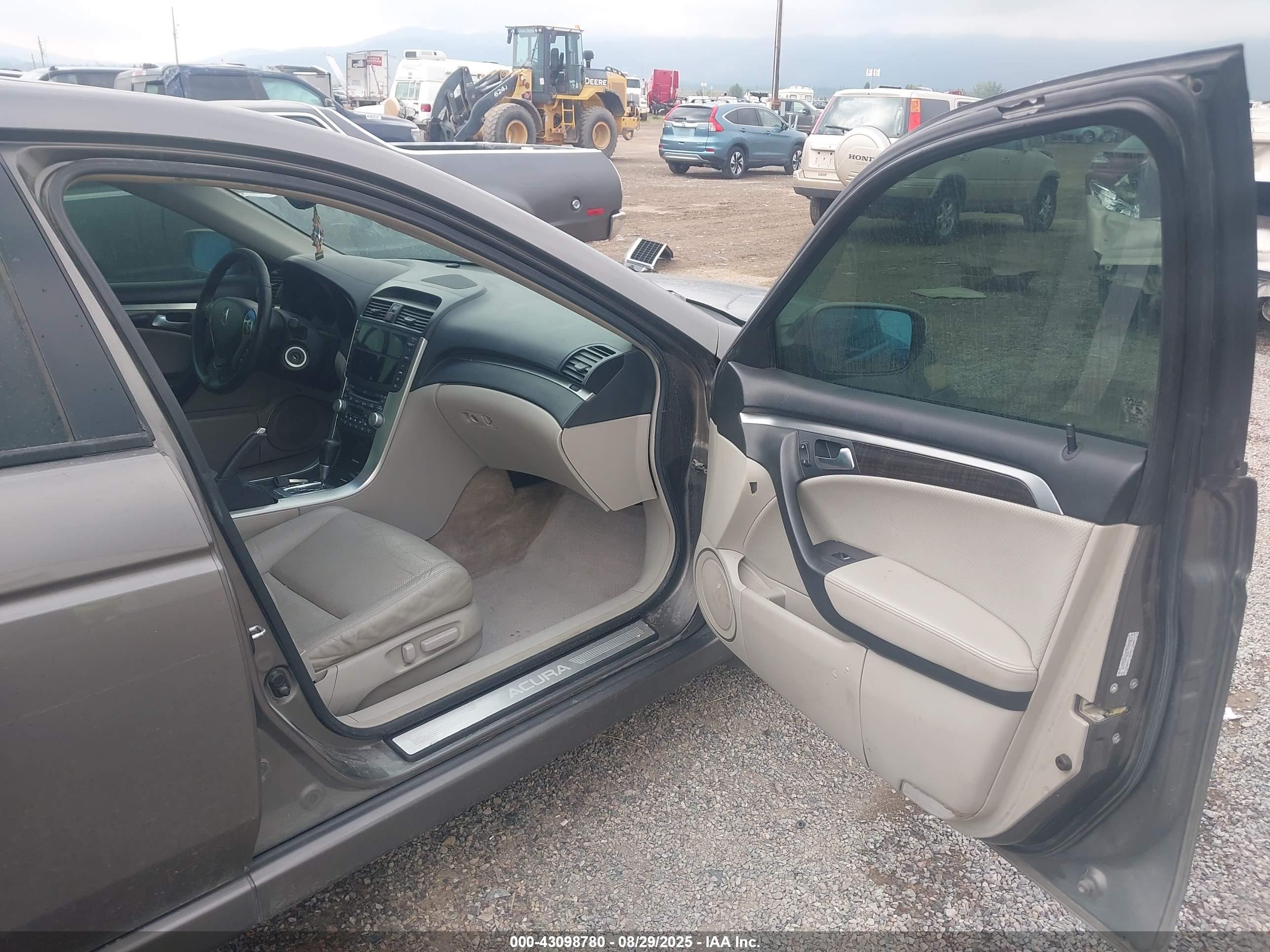 ACURA TL image 5