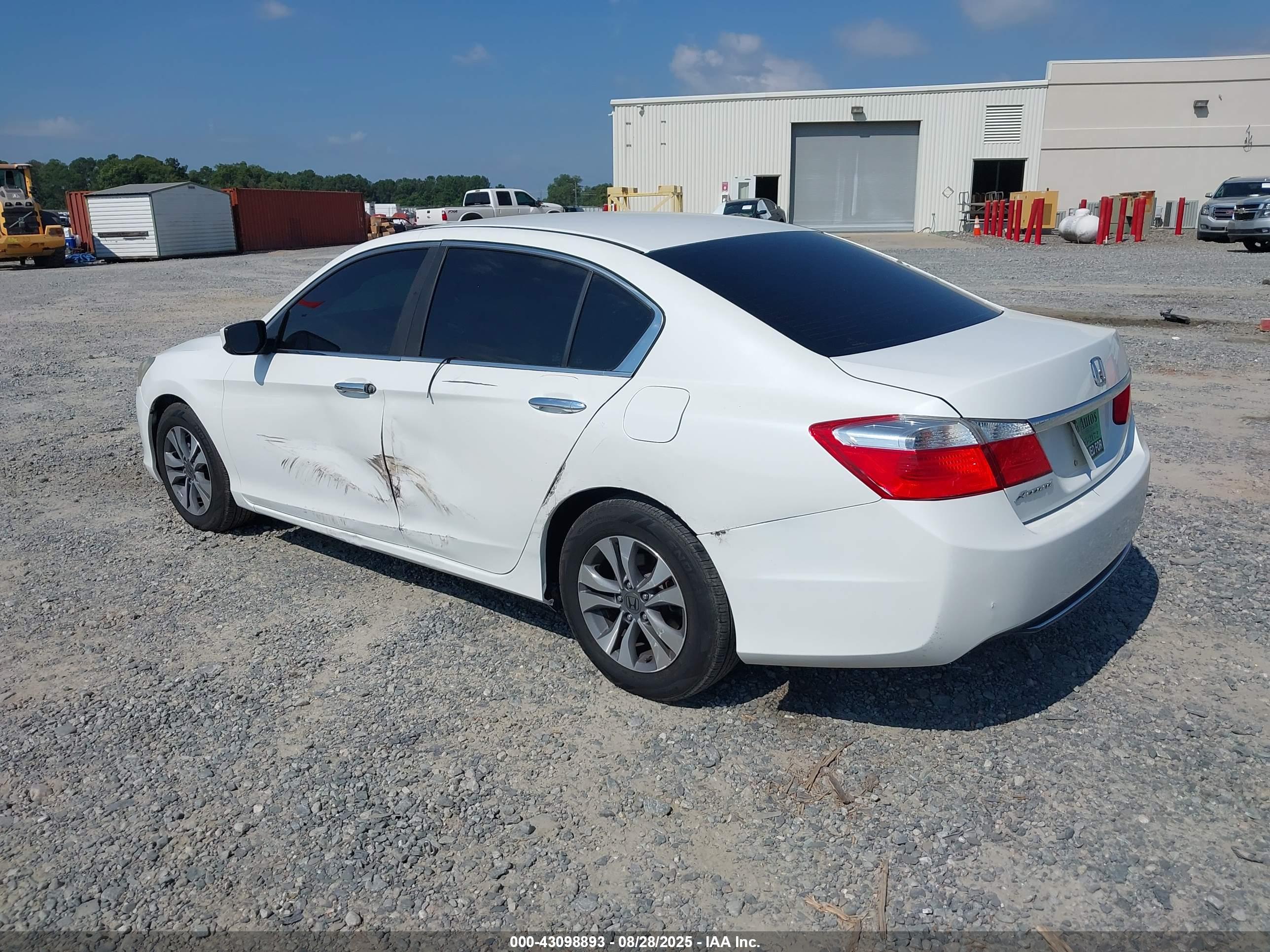 HONDA ACCORD image 3