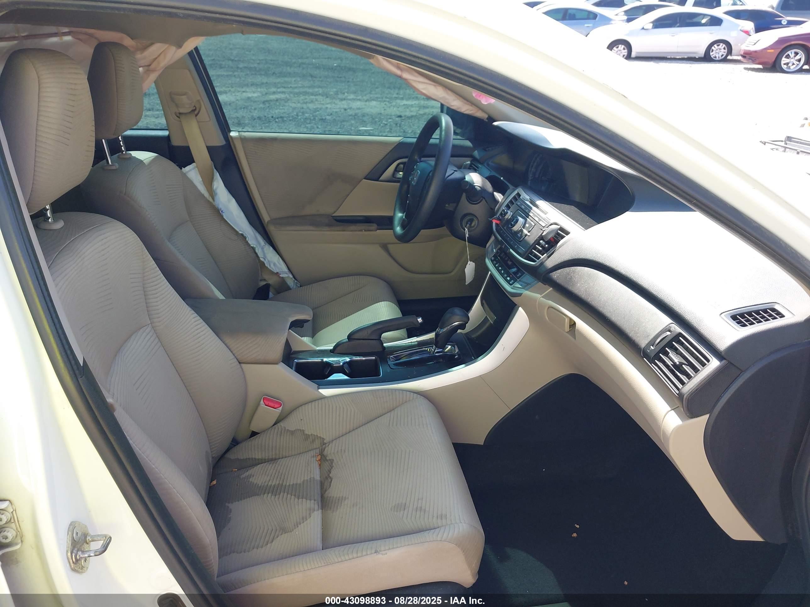 HONDA ACCORD image 5