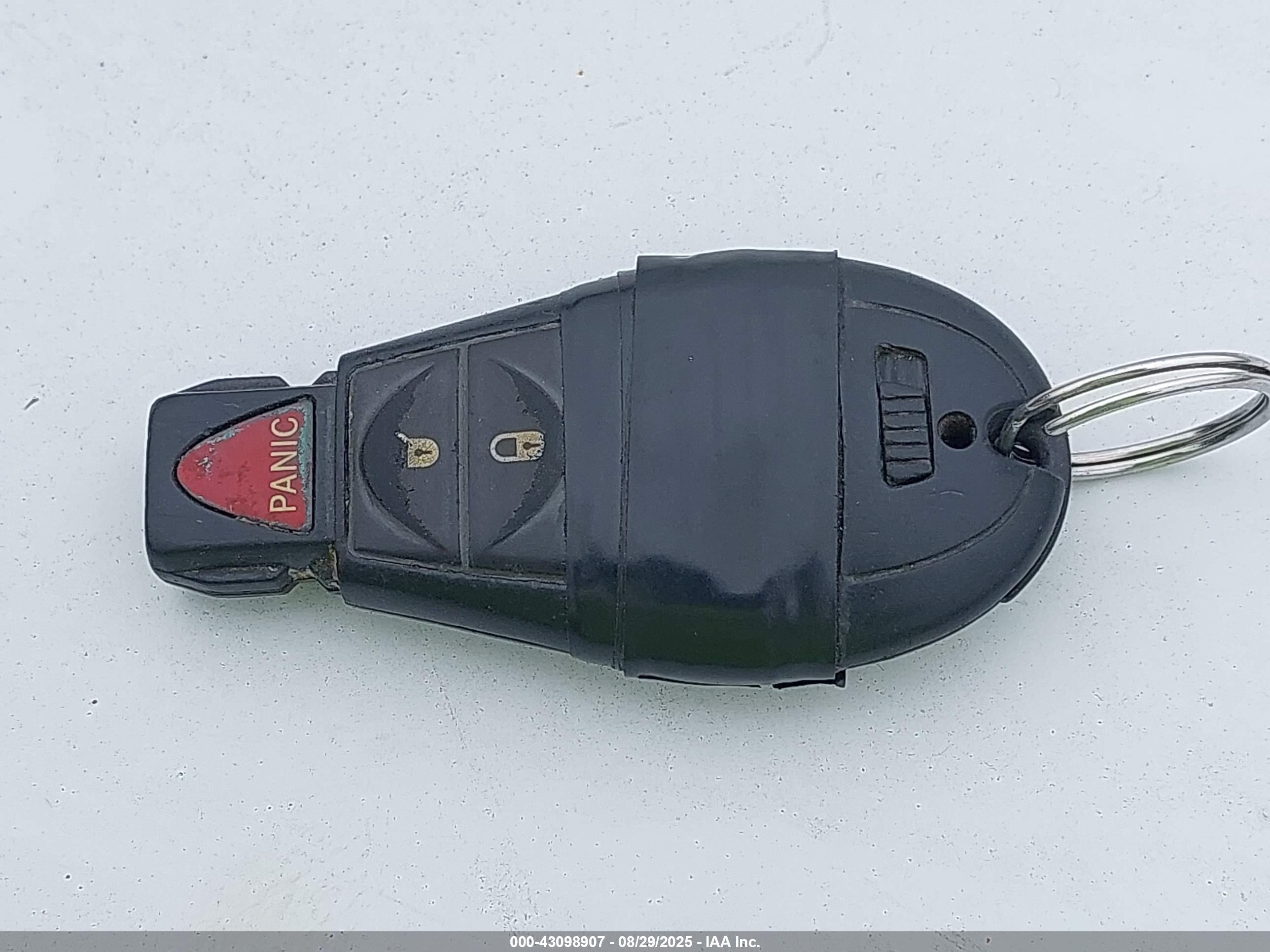 JEEP CHEROKEE image 11