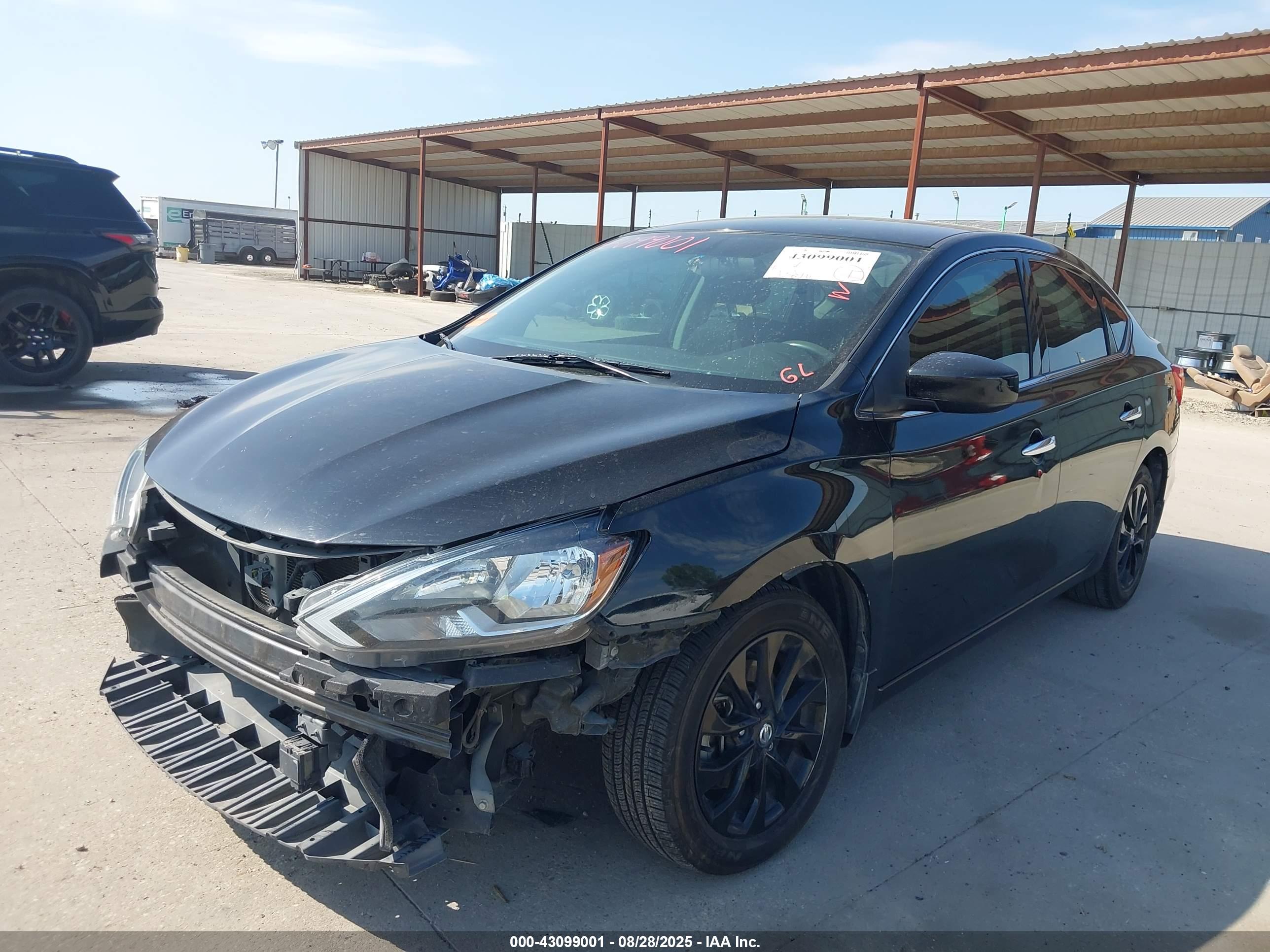 NISSAN SENTRA image 2