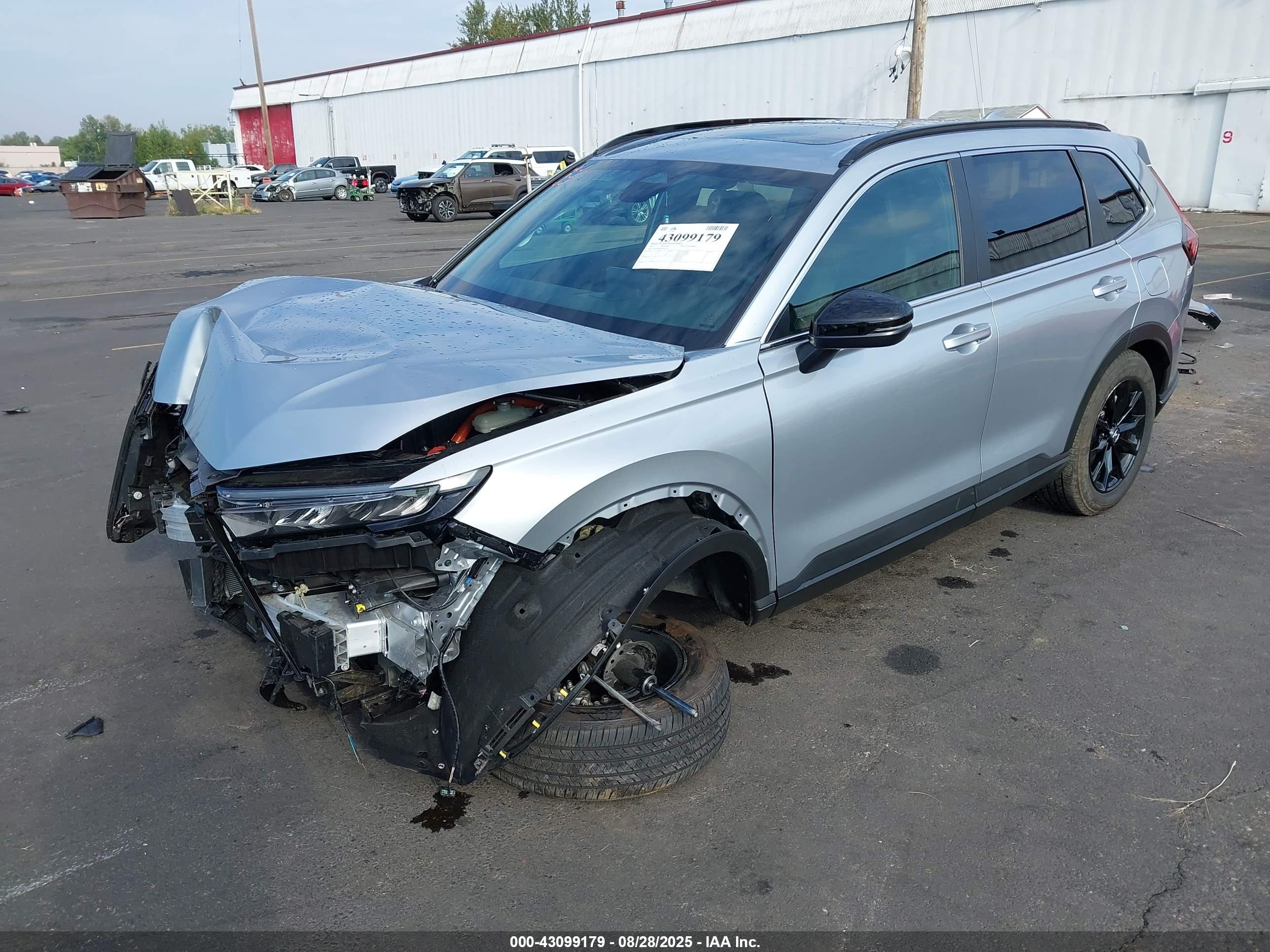 HONDA CR-V image 2
