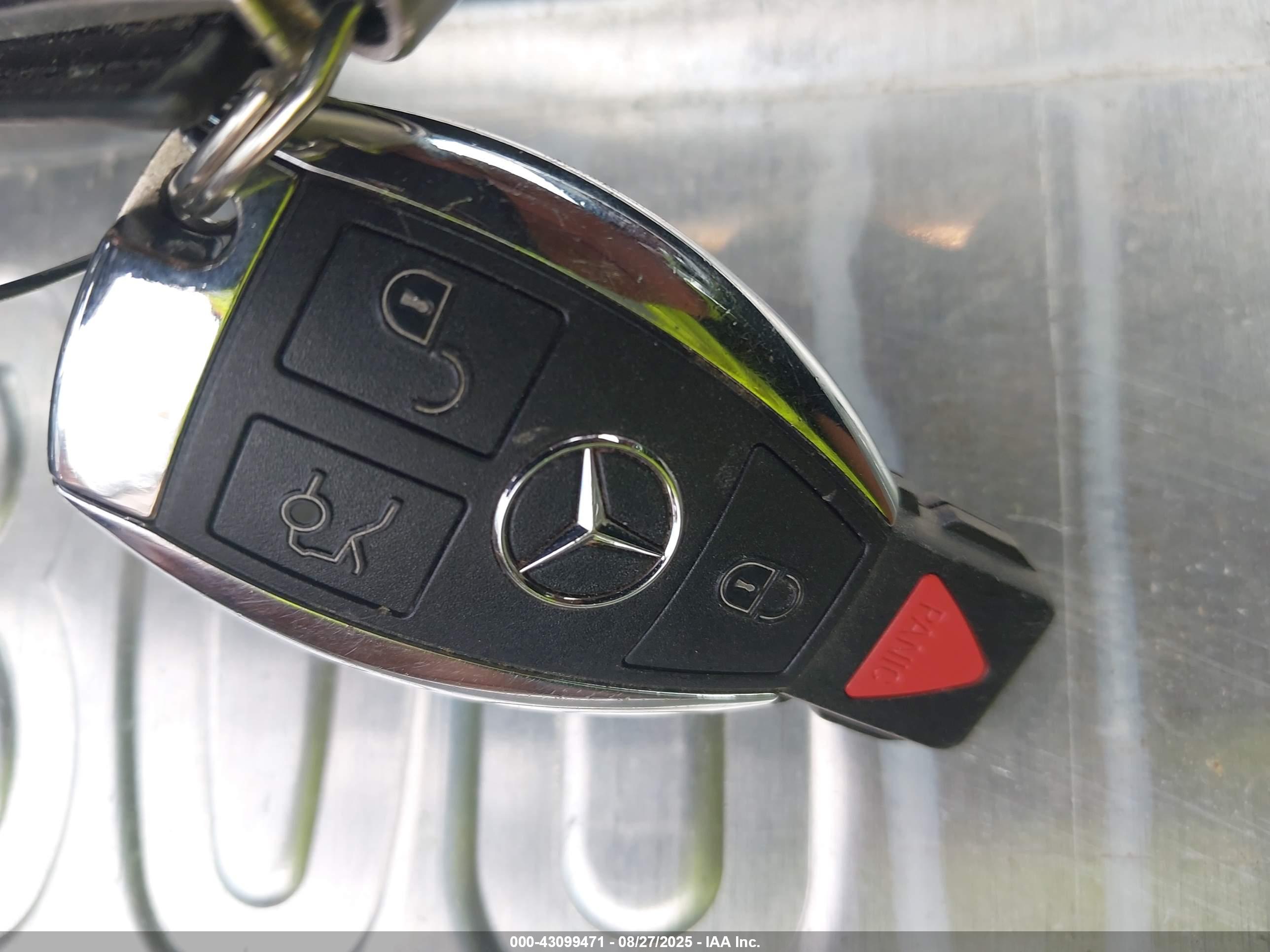 MERCEDES-BENZ C image 11