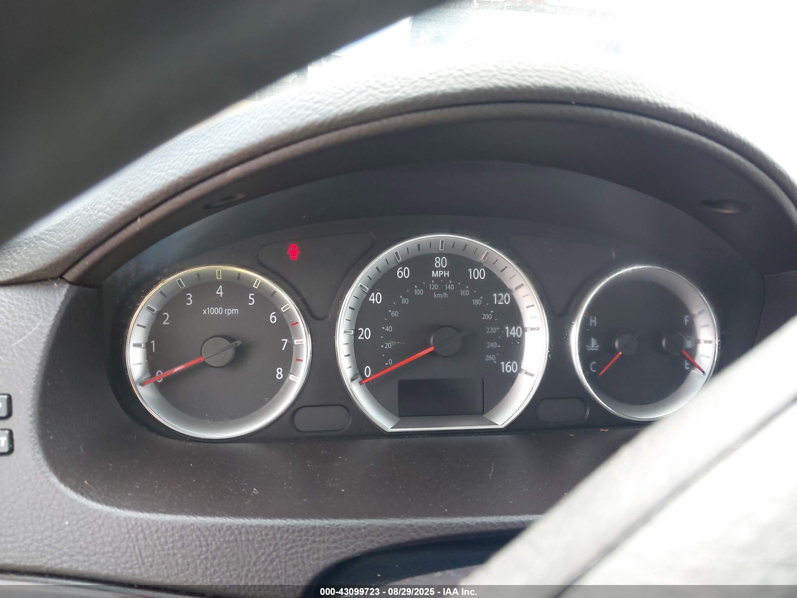 HYUNDAI SONATA image 7