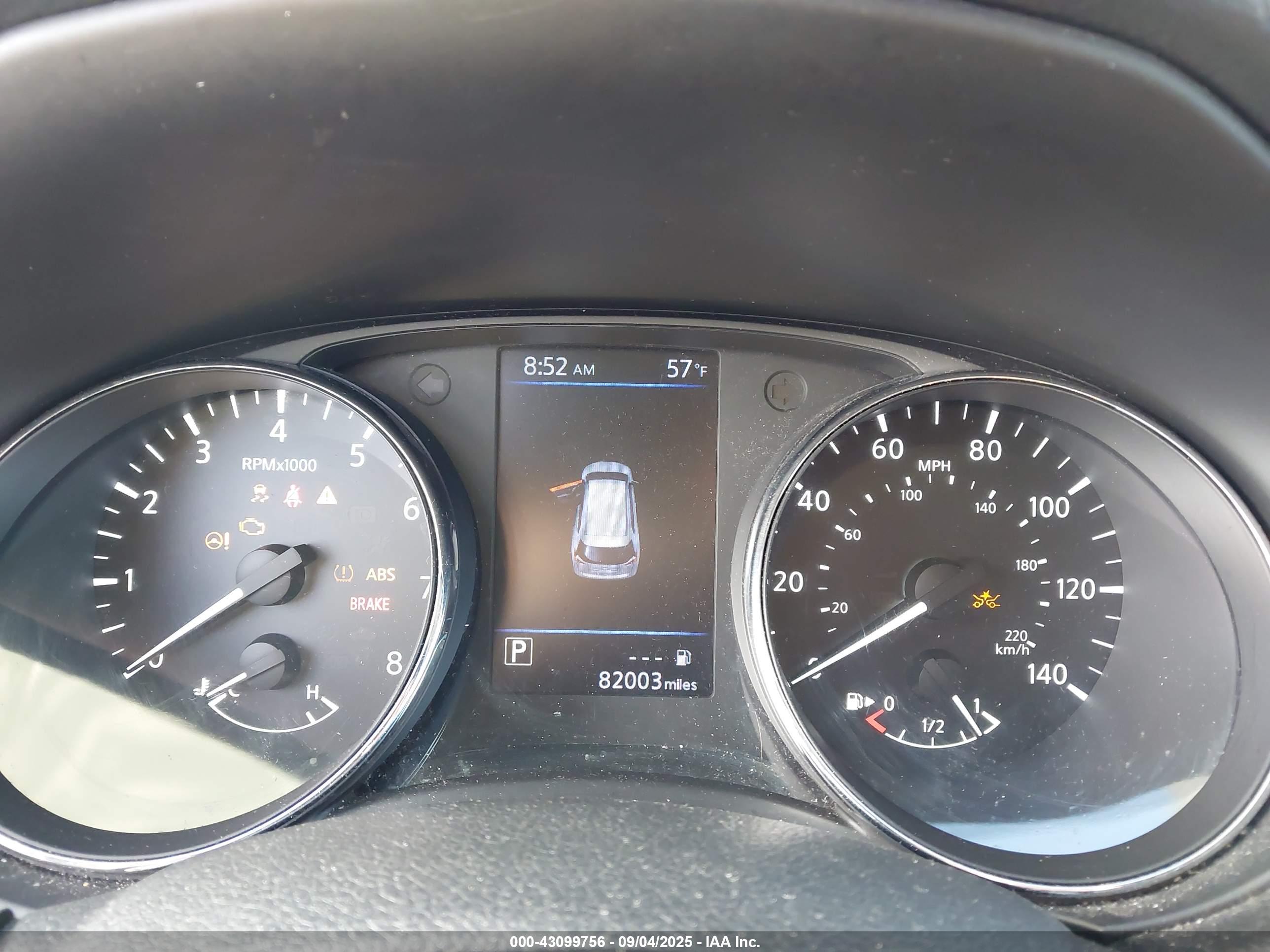 NISSAN ROGUE image 7