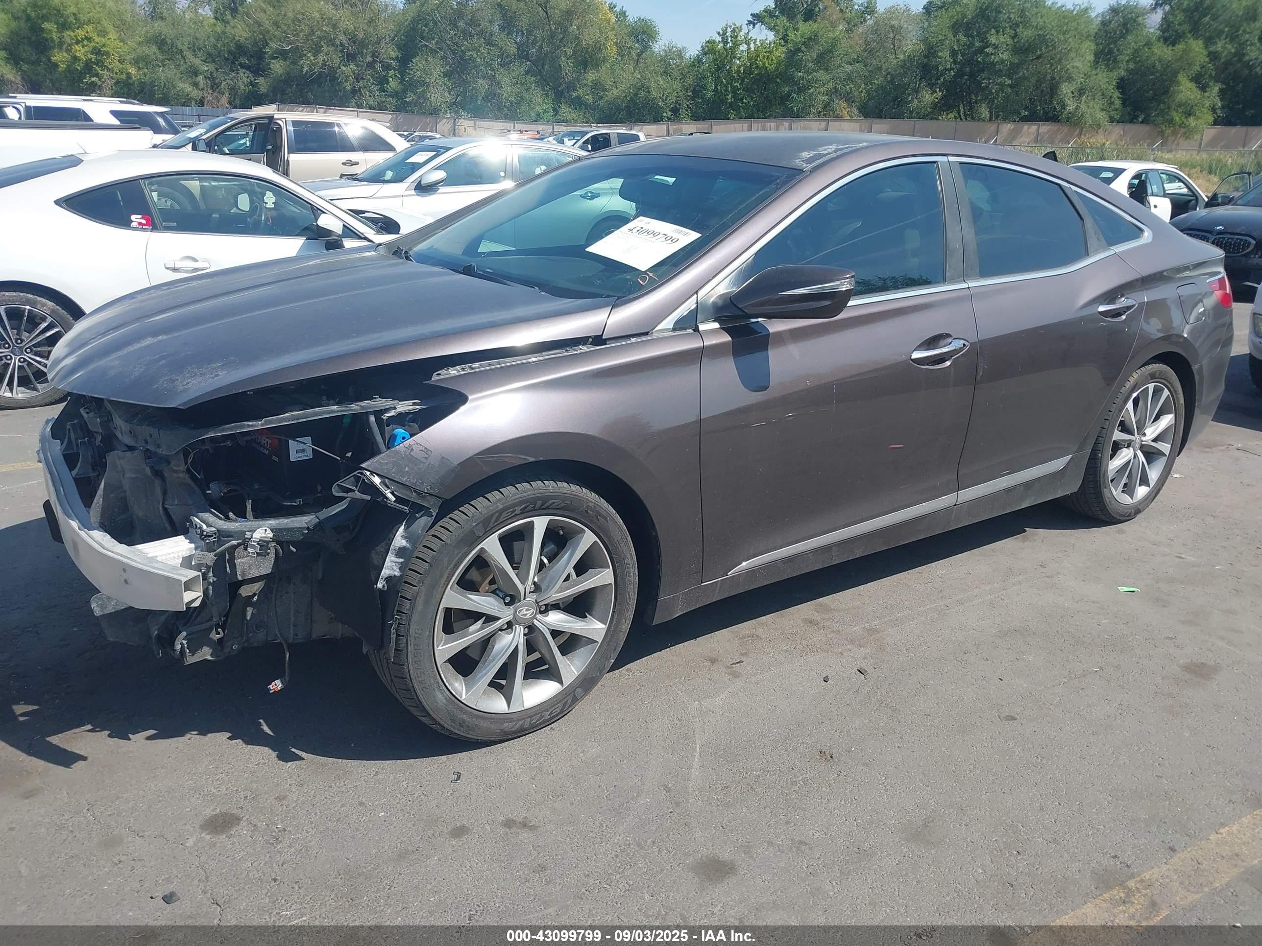 HYUNDAI AZERA image 2