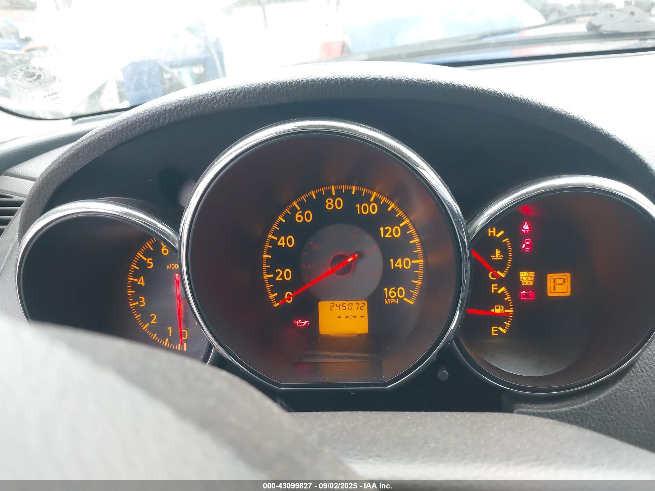 NISSAN ALTIMA image 7