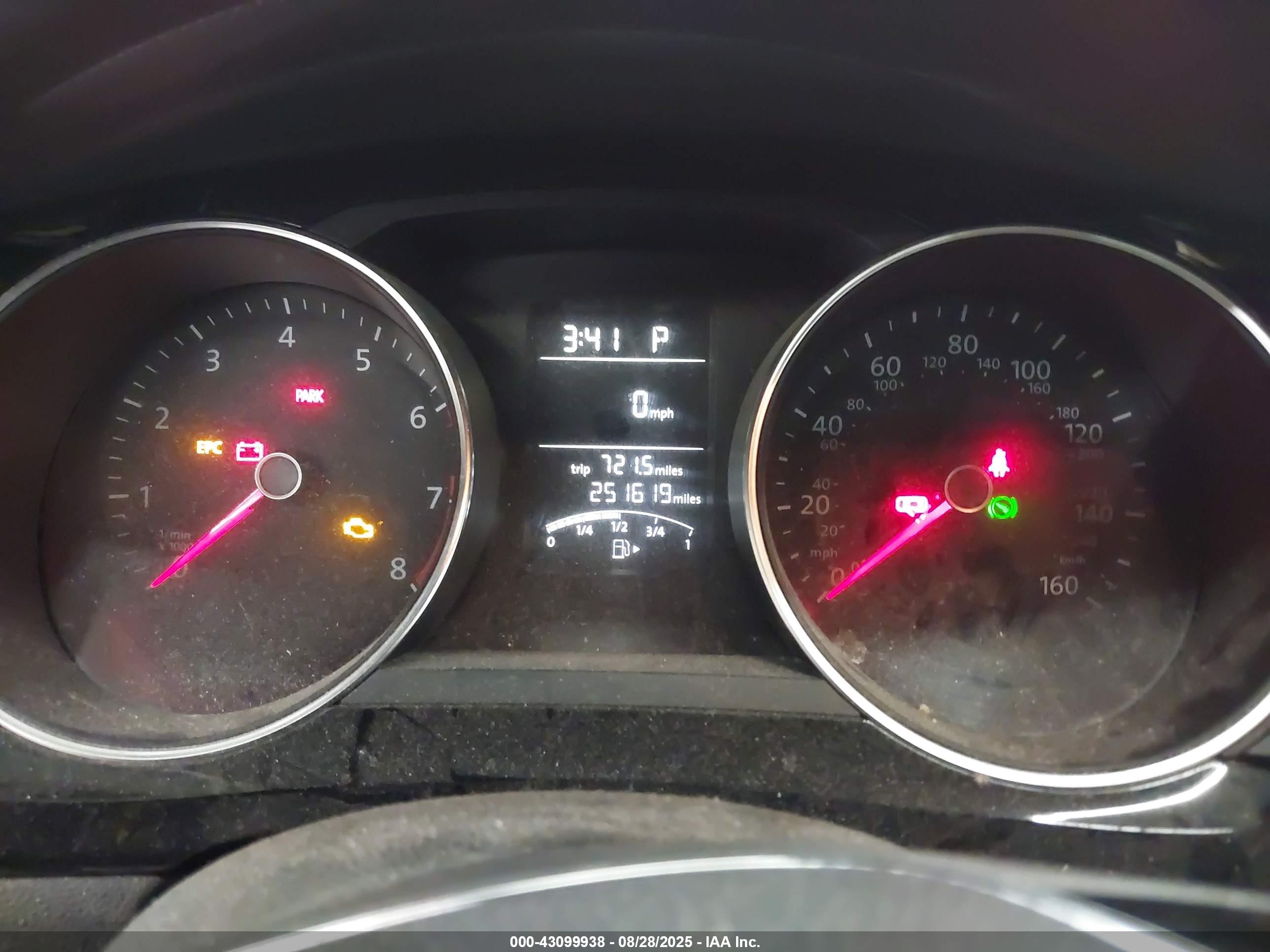 VOLKSWAGEN JETTA image 7