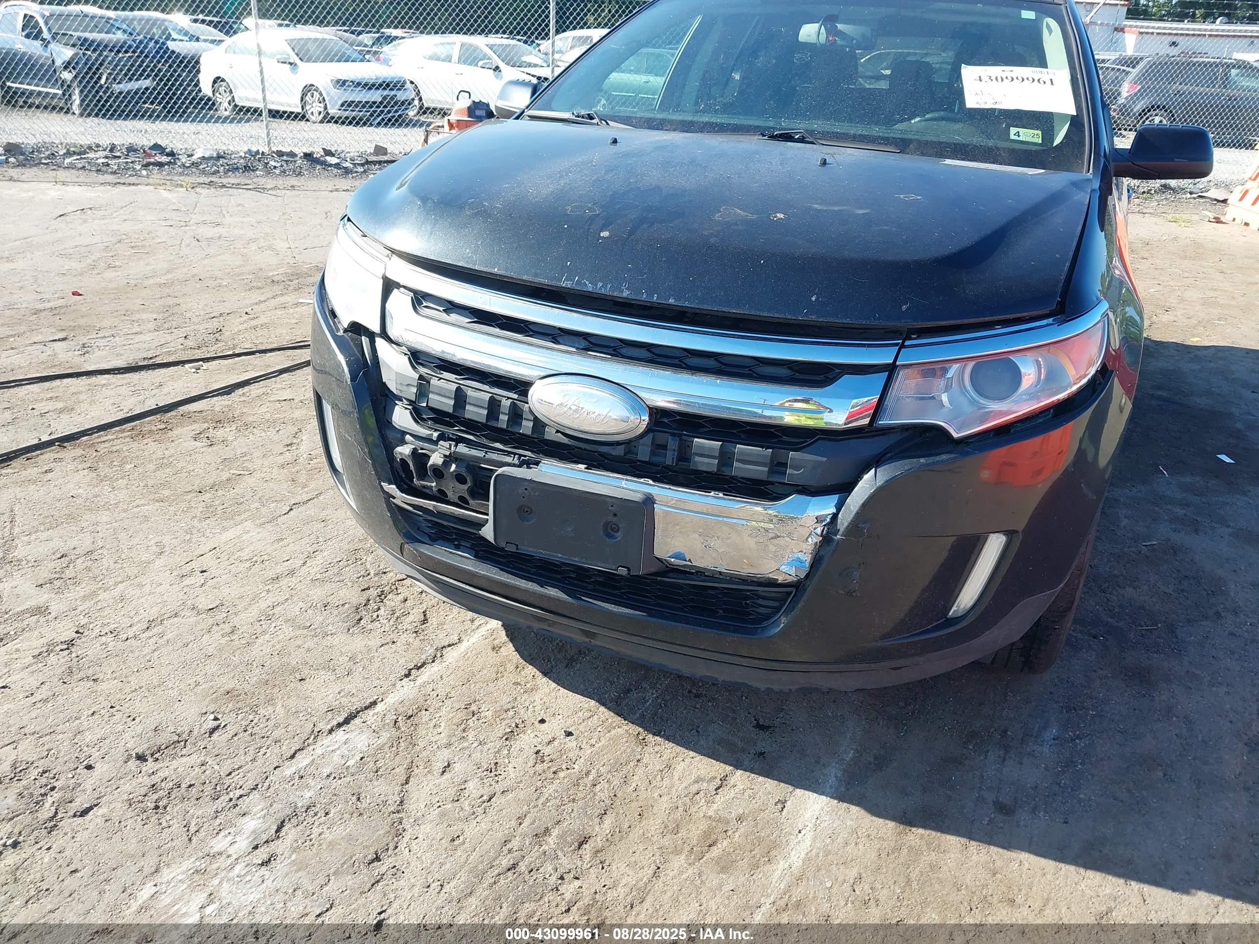 FORD EDGE image 6