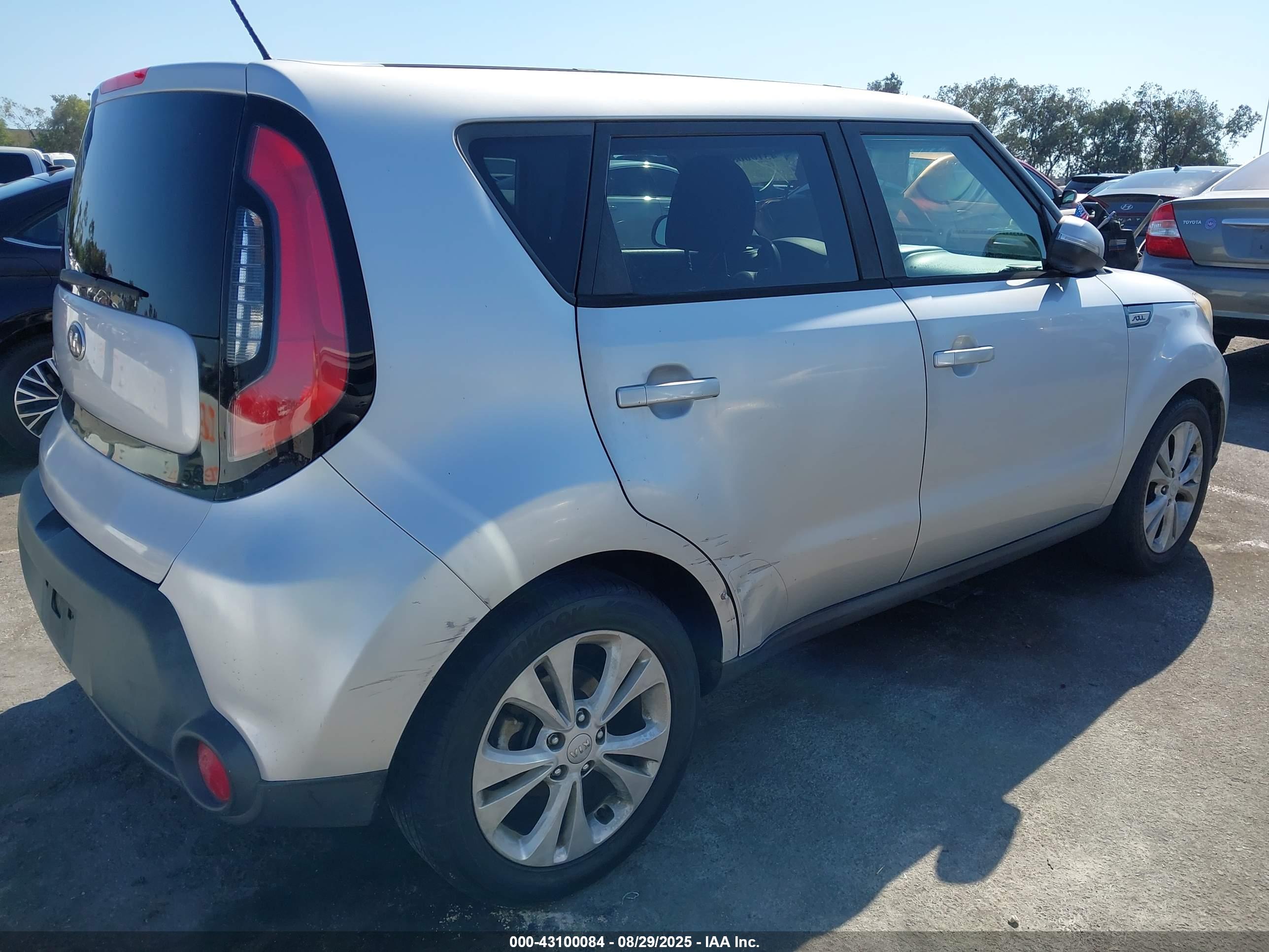 KIA SOUL image 4