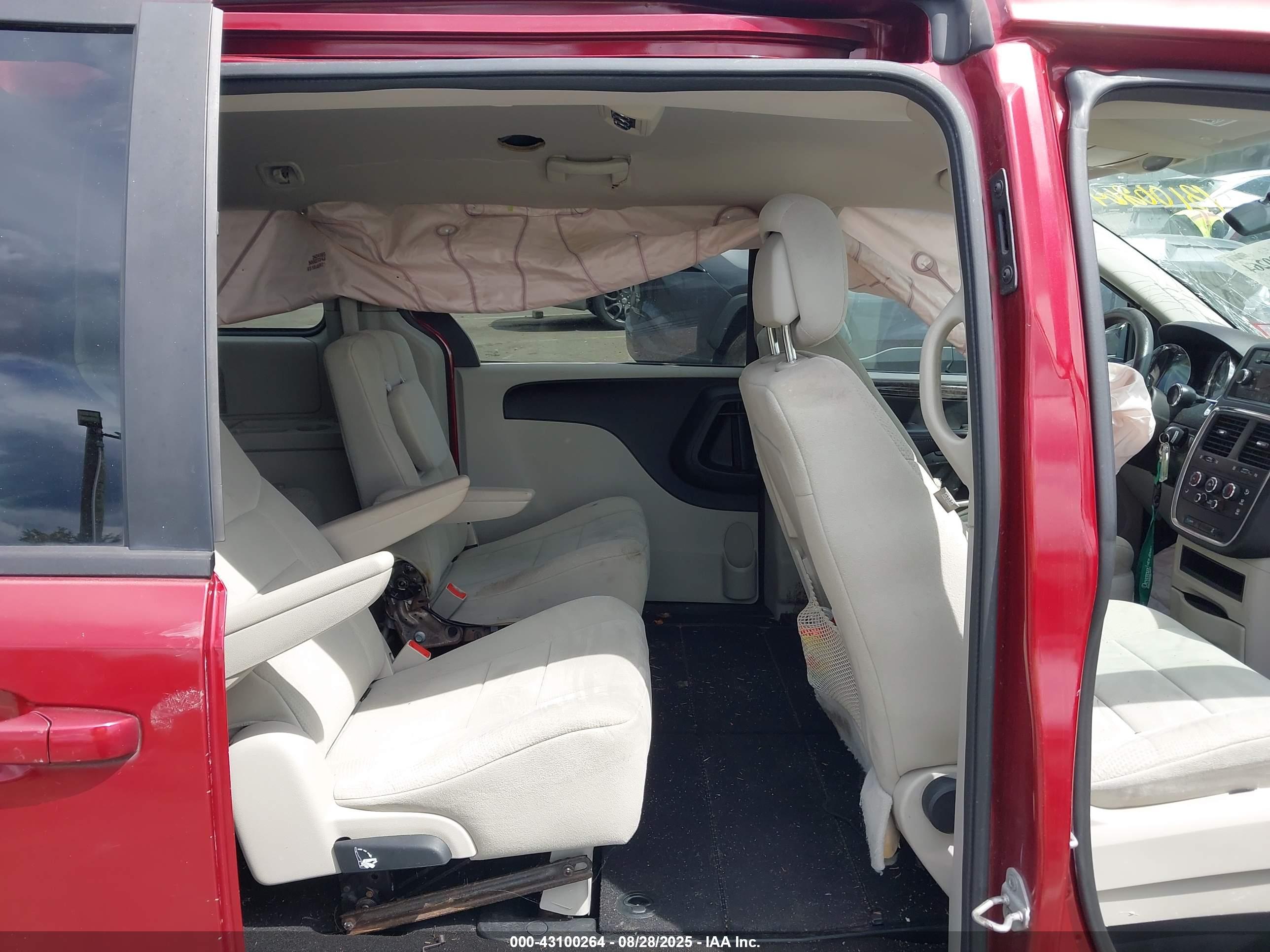 DODGE GRAND image 8