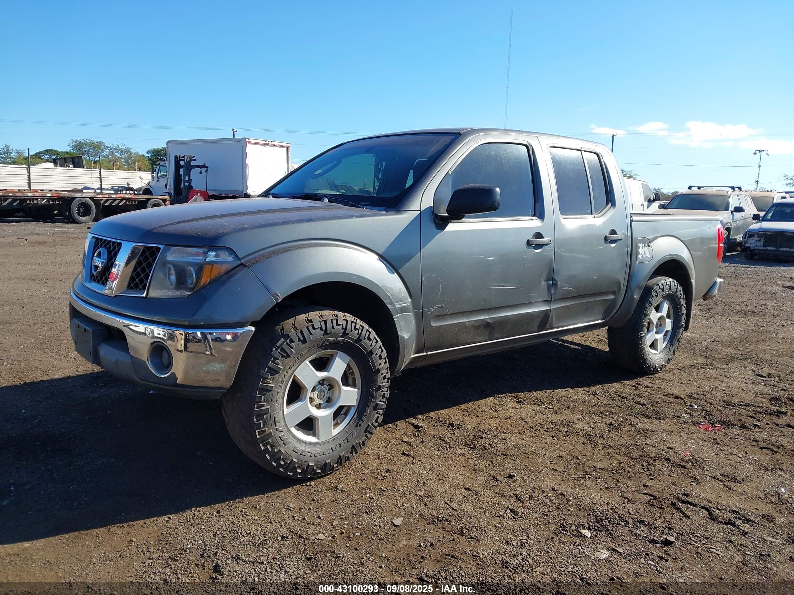 NISSAN FRONTIER image 6