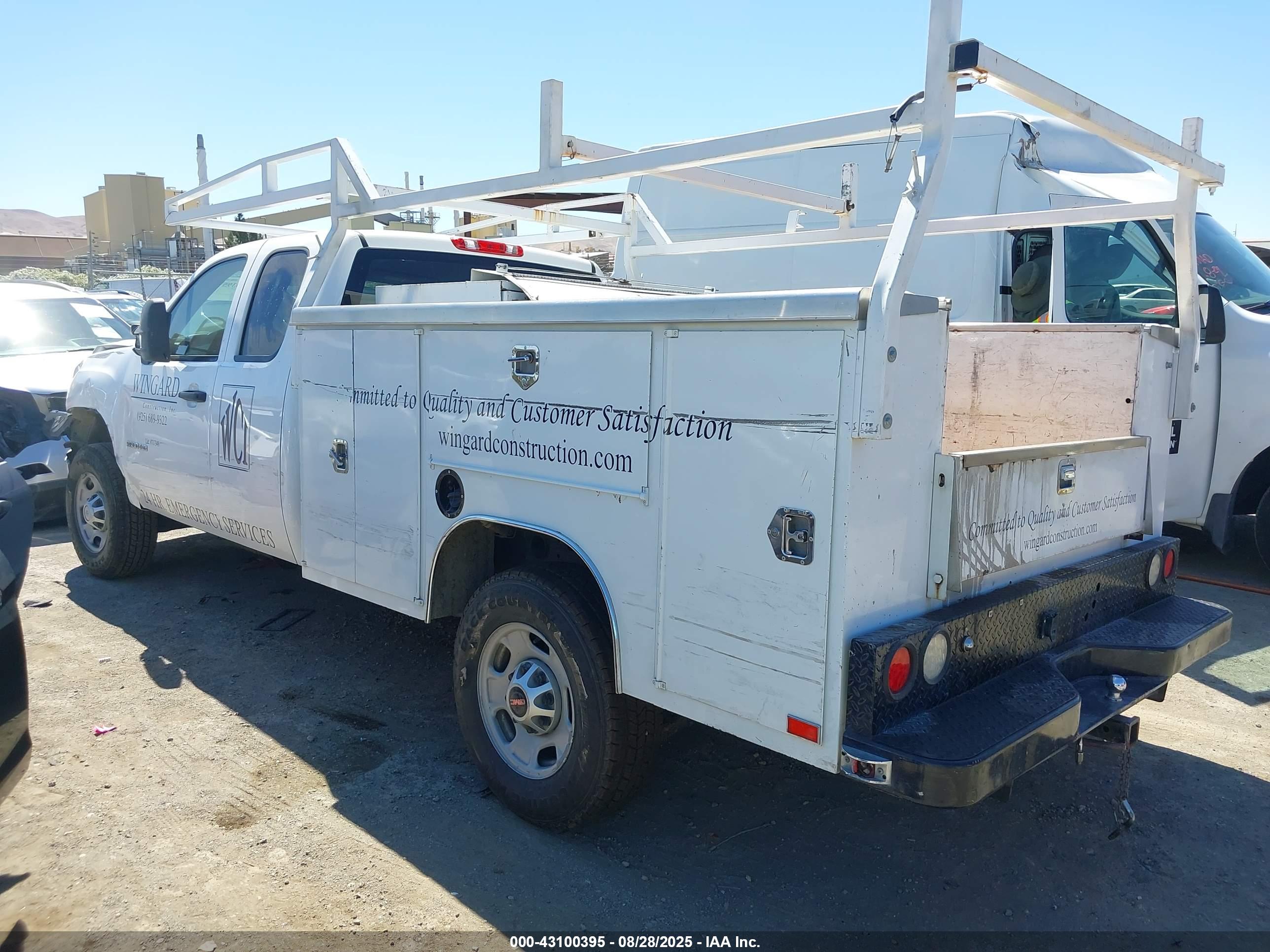 GMC SIERRA image 3
