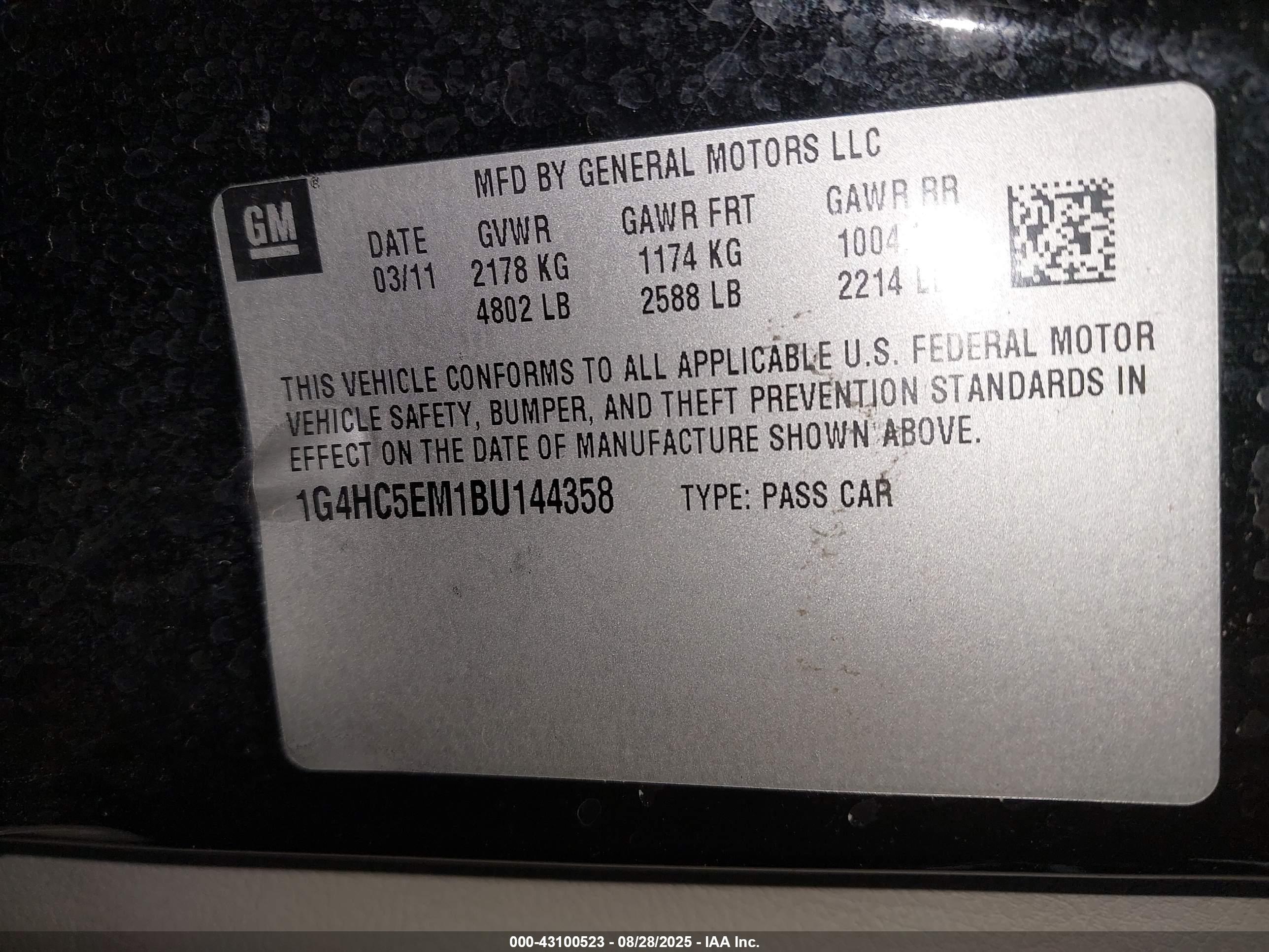 BUICK LUCERNE image 9