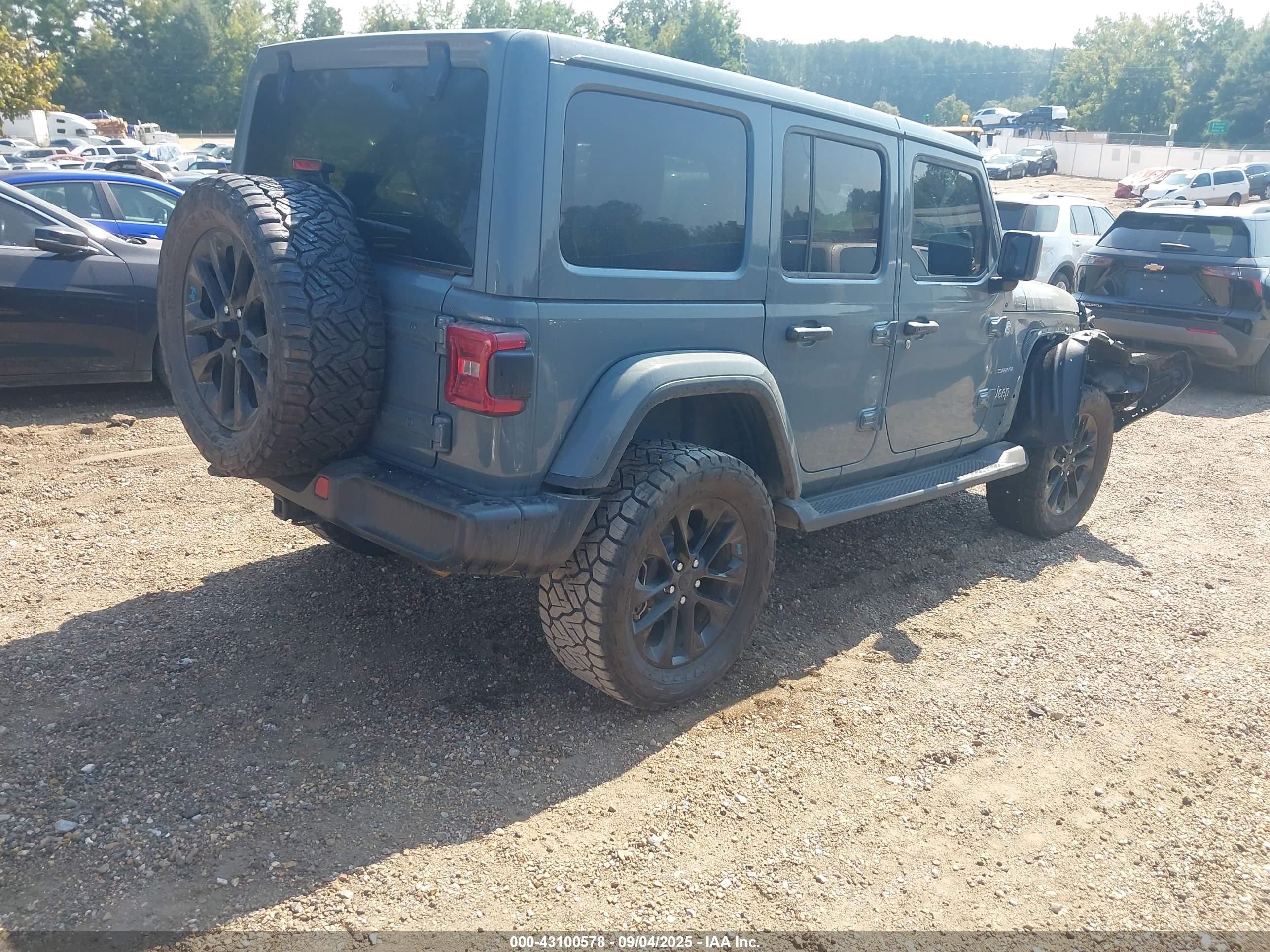 JEEP WRANGLER image 4