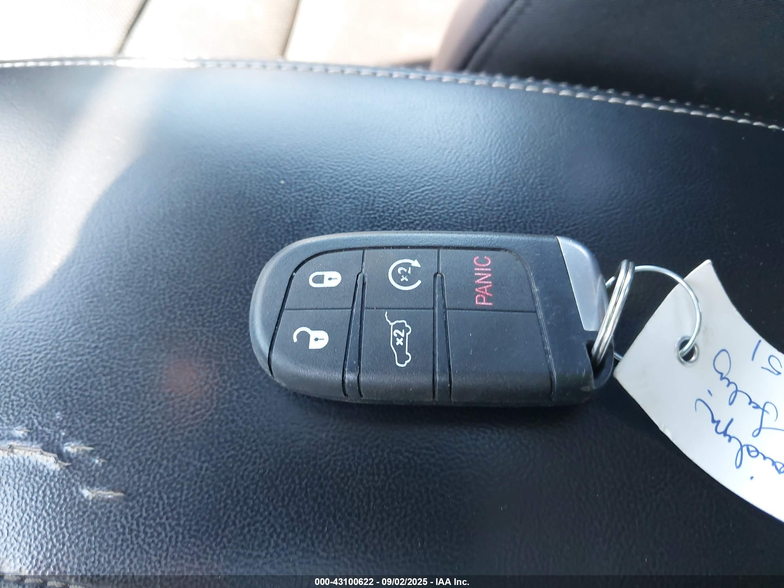 JEEP GRAND image 11