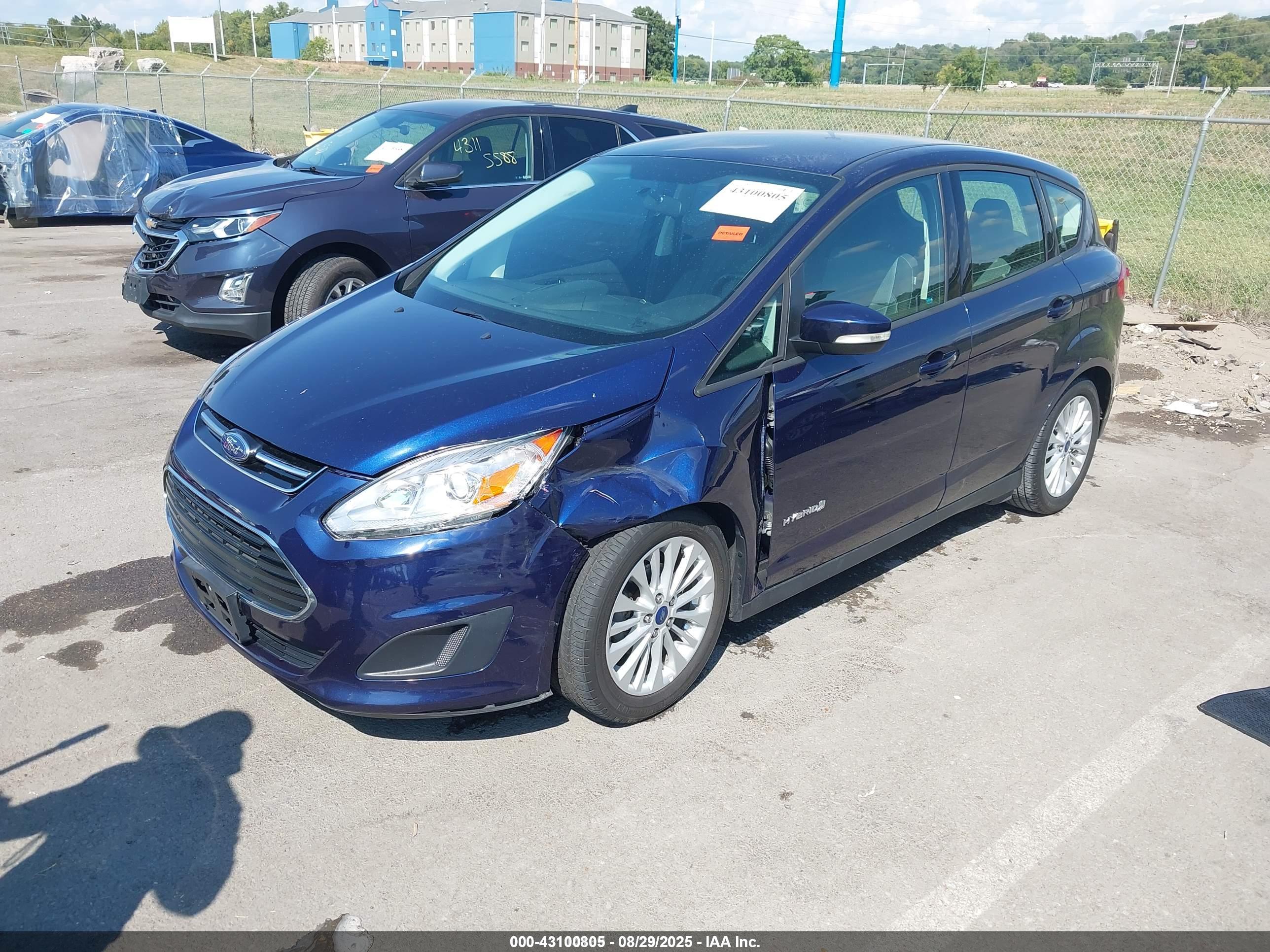 FORD C-MAX image 2